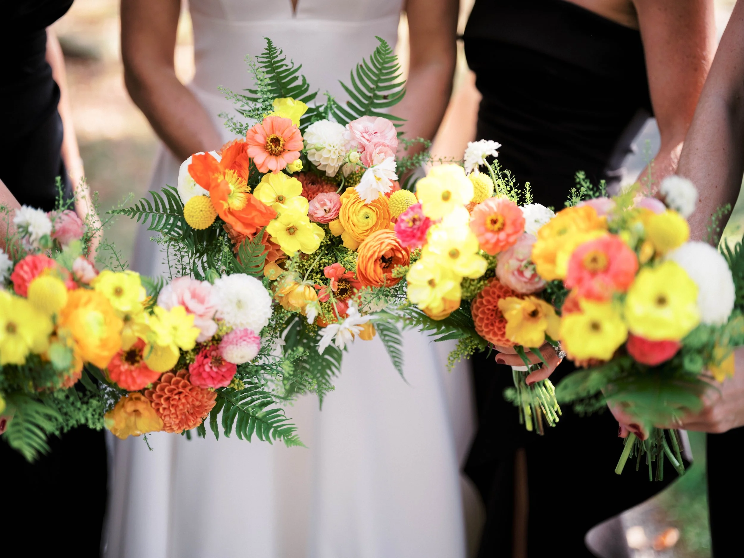 Bridal and Bridesmaids Bouquets | Chatwal Lodge Wedding