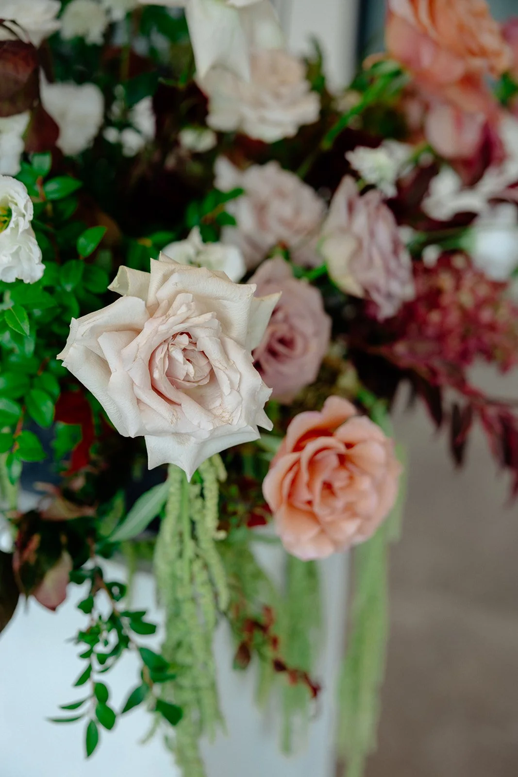 Organic Ceremony Florals Close Up | Tilling House