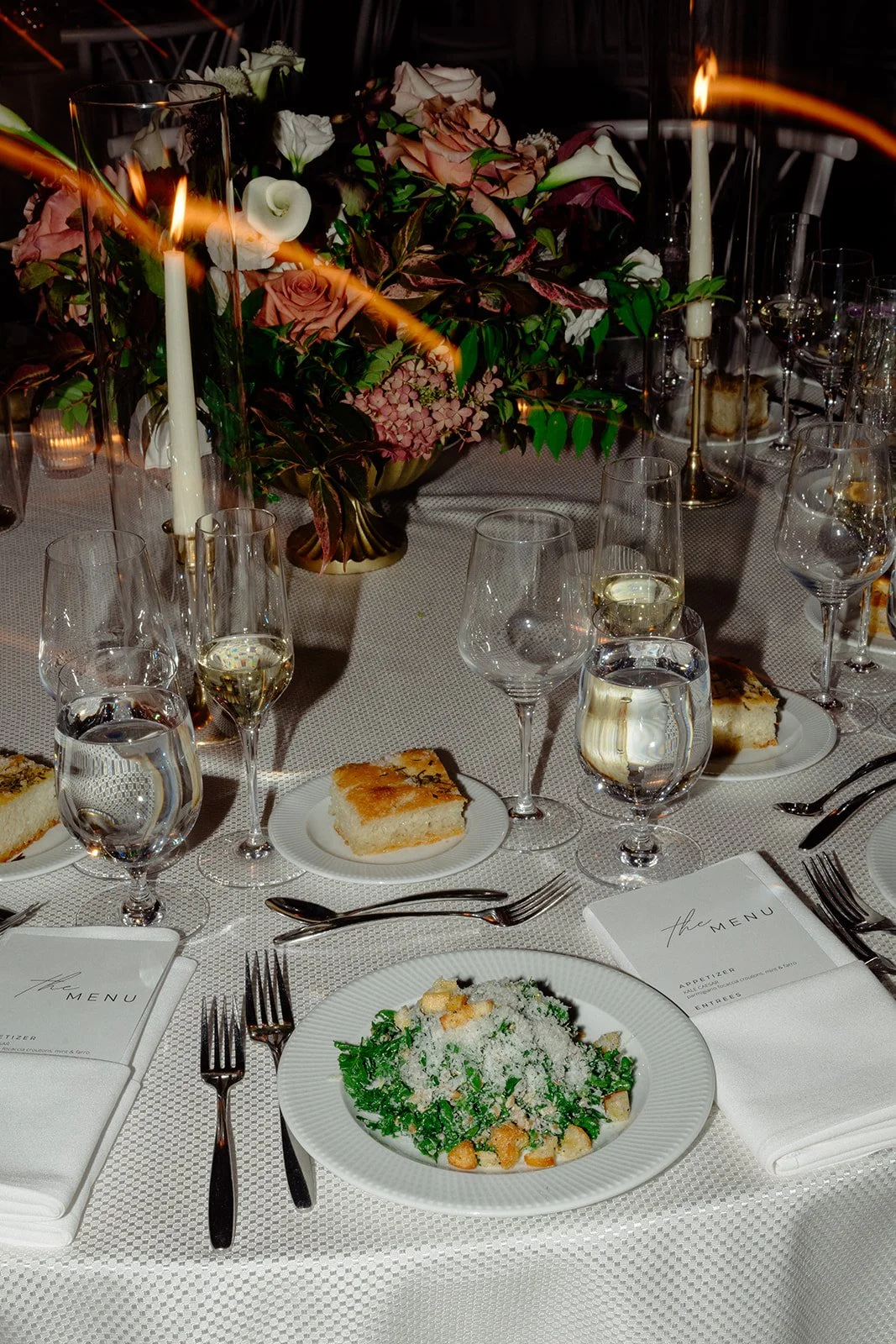 Round Table Centerpiece | Tilling House Wedding