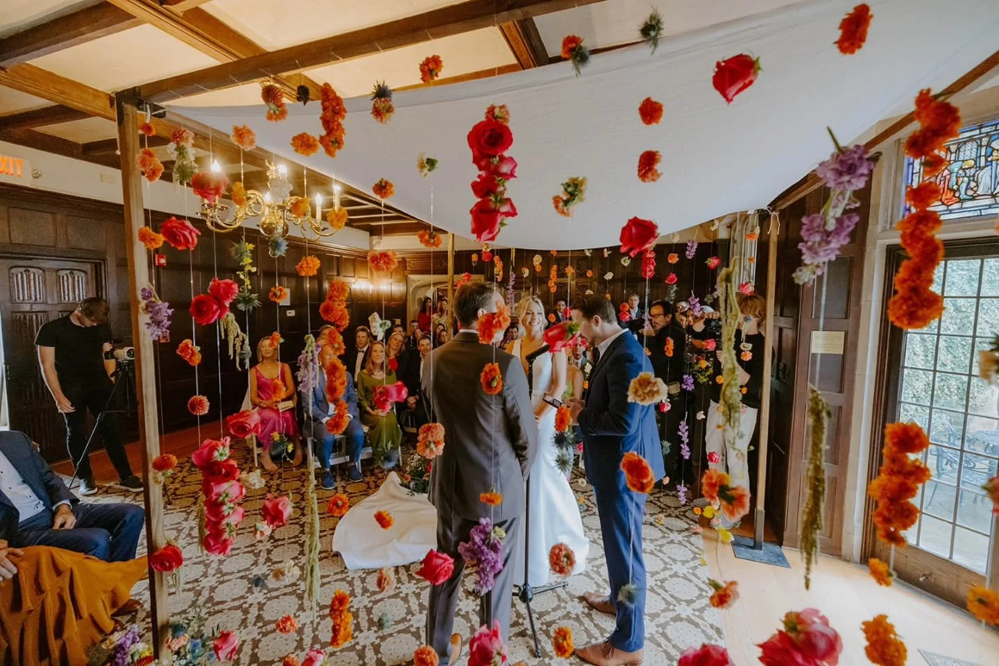 An environment built from flowers, light, and intention.

We approach wedding design the way an architect approaches space - with structure, restraint, and immersive beauty.

For couples who want their celebration to feel like art, not d&eacute;cor.
