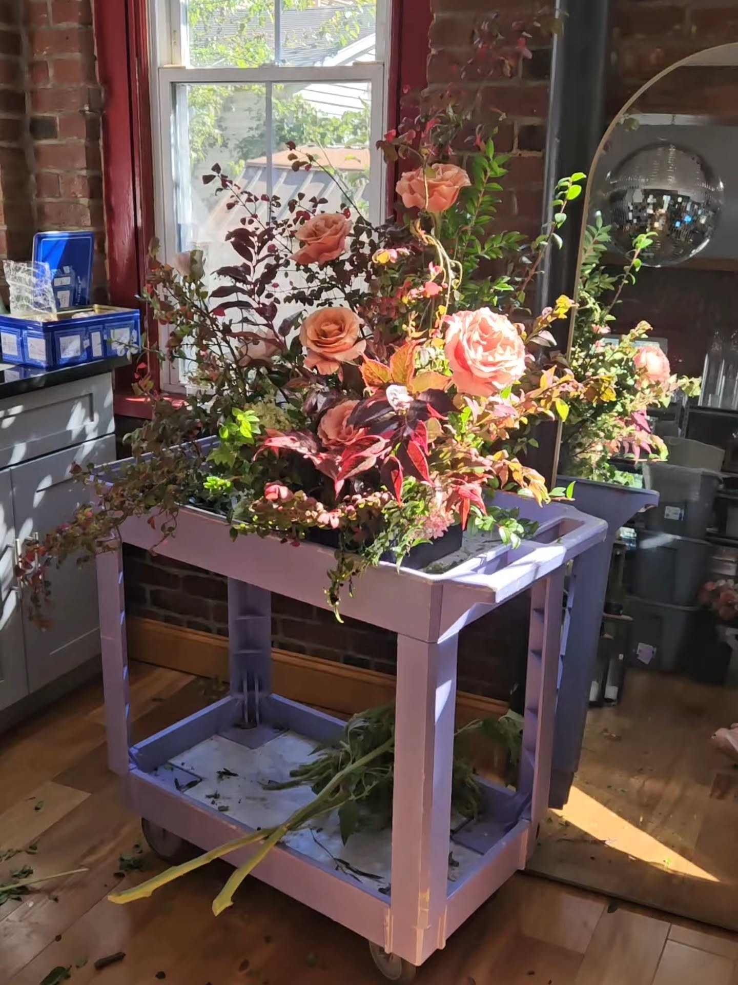 Our clients are not simply booking flowers.
They are stepping into a design process built on trust, artistry, and care.

We take on a limited number of weddings so every celebration receives our full creative attention,  from first sketch to final st