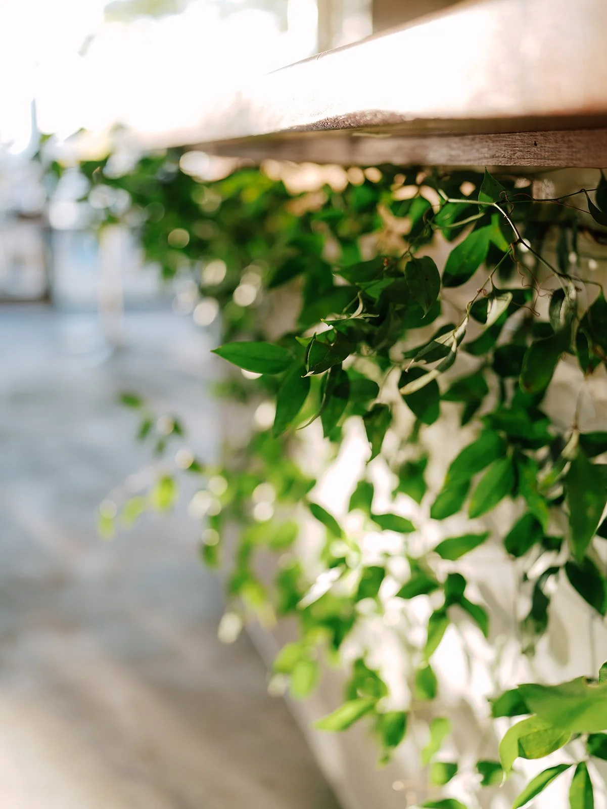 styled-greenery-wedding-bar-nyc.jpg.jpg
