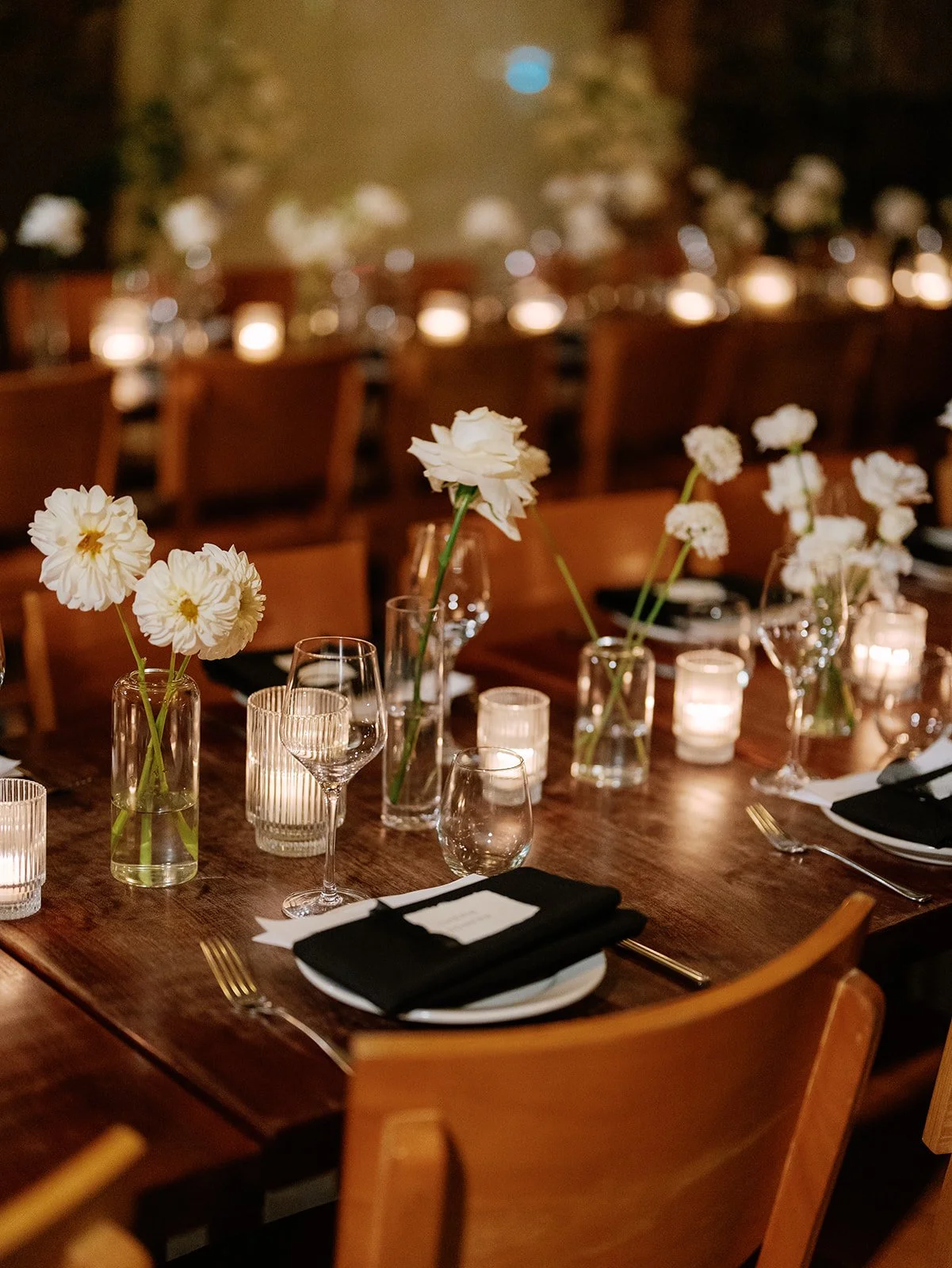 white-floral-bud-vases-nyc-wedding.jpg.jpg