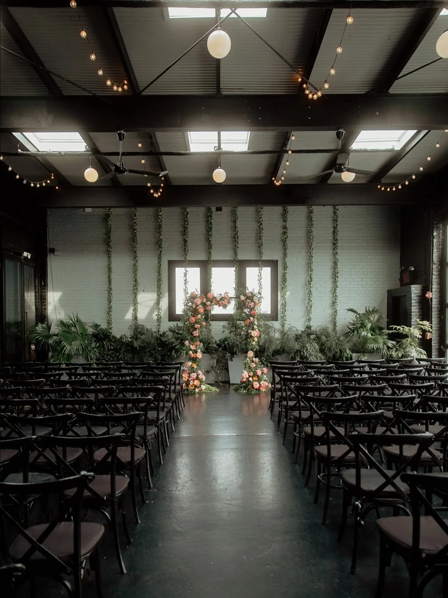Every venue has its own language. Here's how we designed around 501's.

Venue @501union
Planning @theweddingplanandcompany
Photography @foreverphotographyny
Glam @willowhouse.beauty

#apetaltopeddle #luxuryweddingdesign #nycweddings #realweddings #br