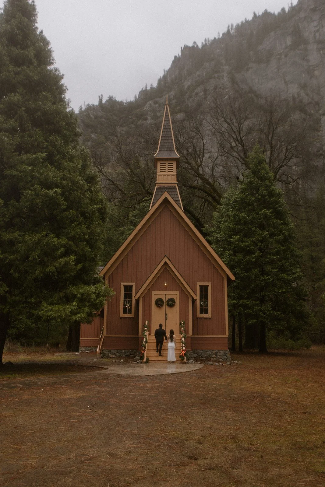 Yasharsphotos - K&J Yosemite-54_websize.jpg