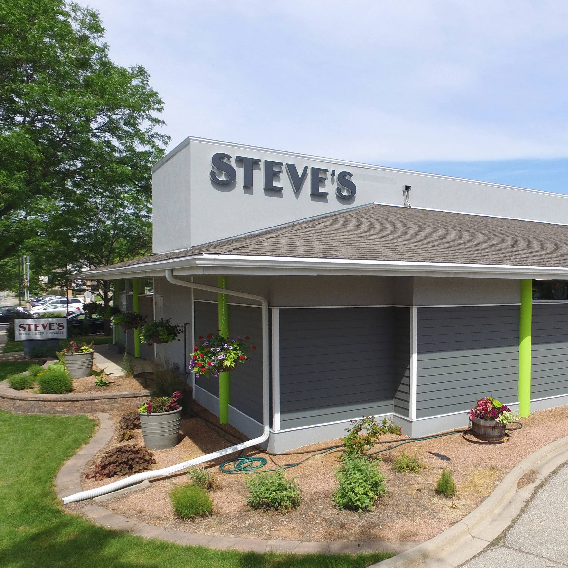Steve's Liquor Store