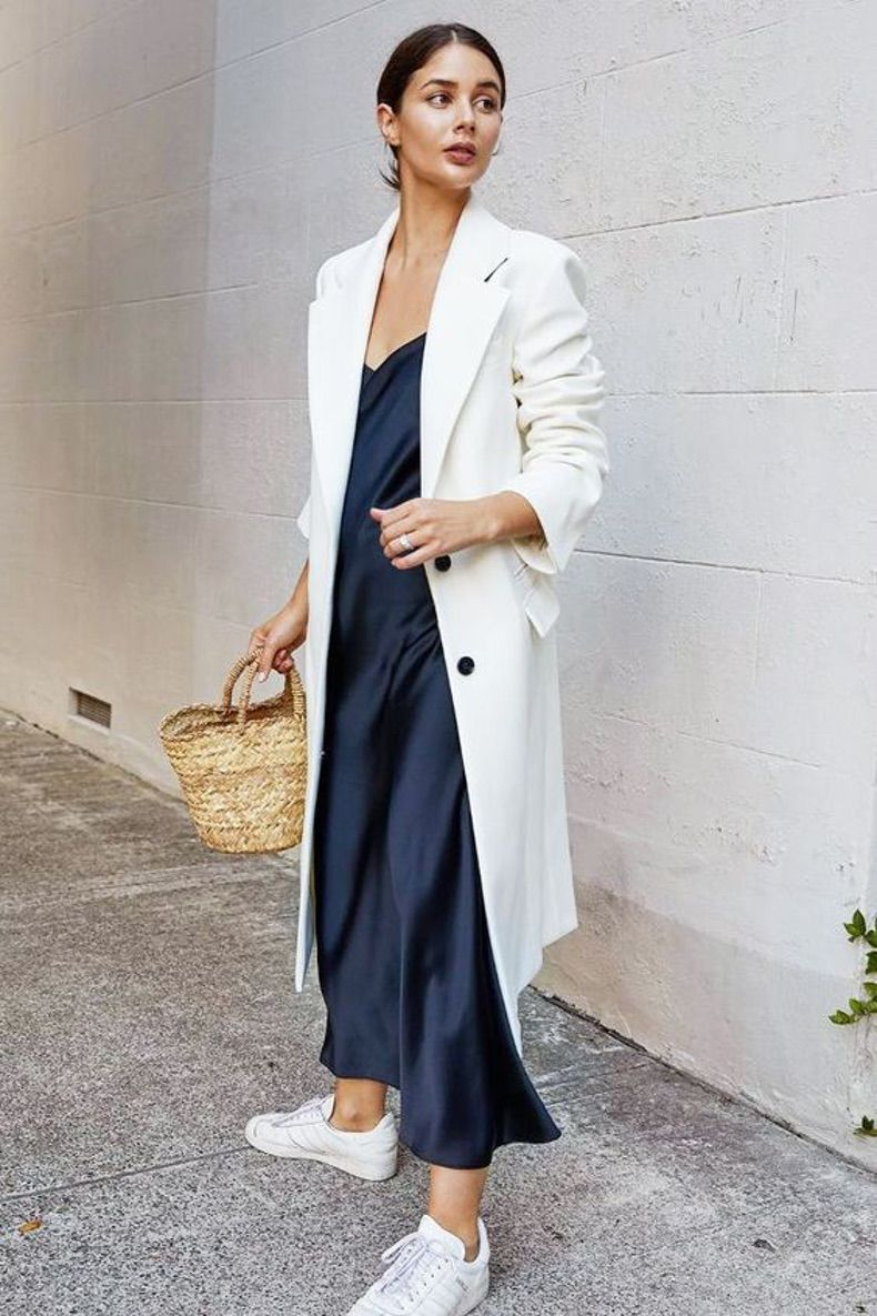 Con Estos Looks, El Slip Dress Se Convertirá En Tu Favorito Este Verano.png