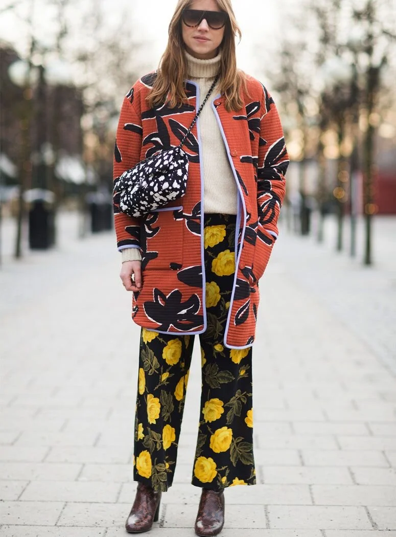 El street style nos enseña como se lleva el maximalismo a las calles - ELLE.jpeg