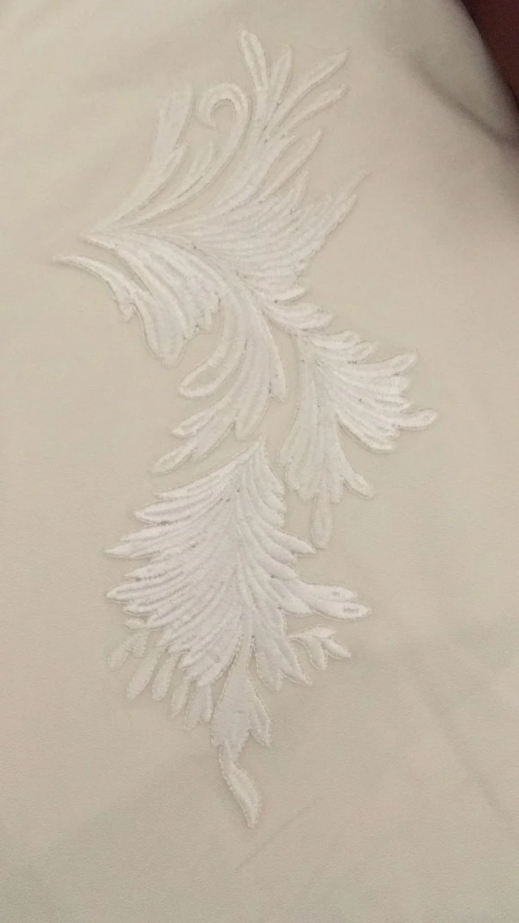 Tul Bordado Recortado