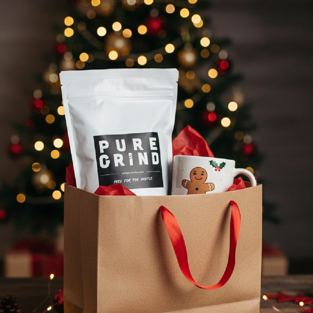 Forget the guesswork&mdash;everyone loves great coffee. 🎁☕

Wrap up a bag of Pure Grind or pair it with a cute mug for the ultimate easy Christmas gift.

Order online today!
https://www.puregrindcoffee.com/shop 

#puregrindcoffee #christmaspresent #