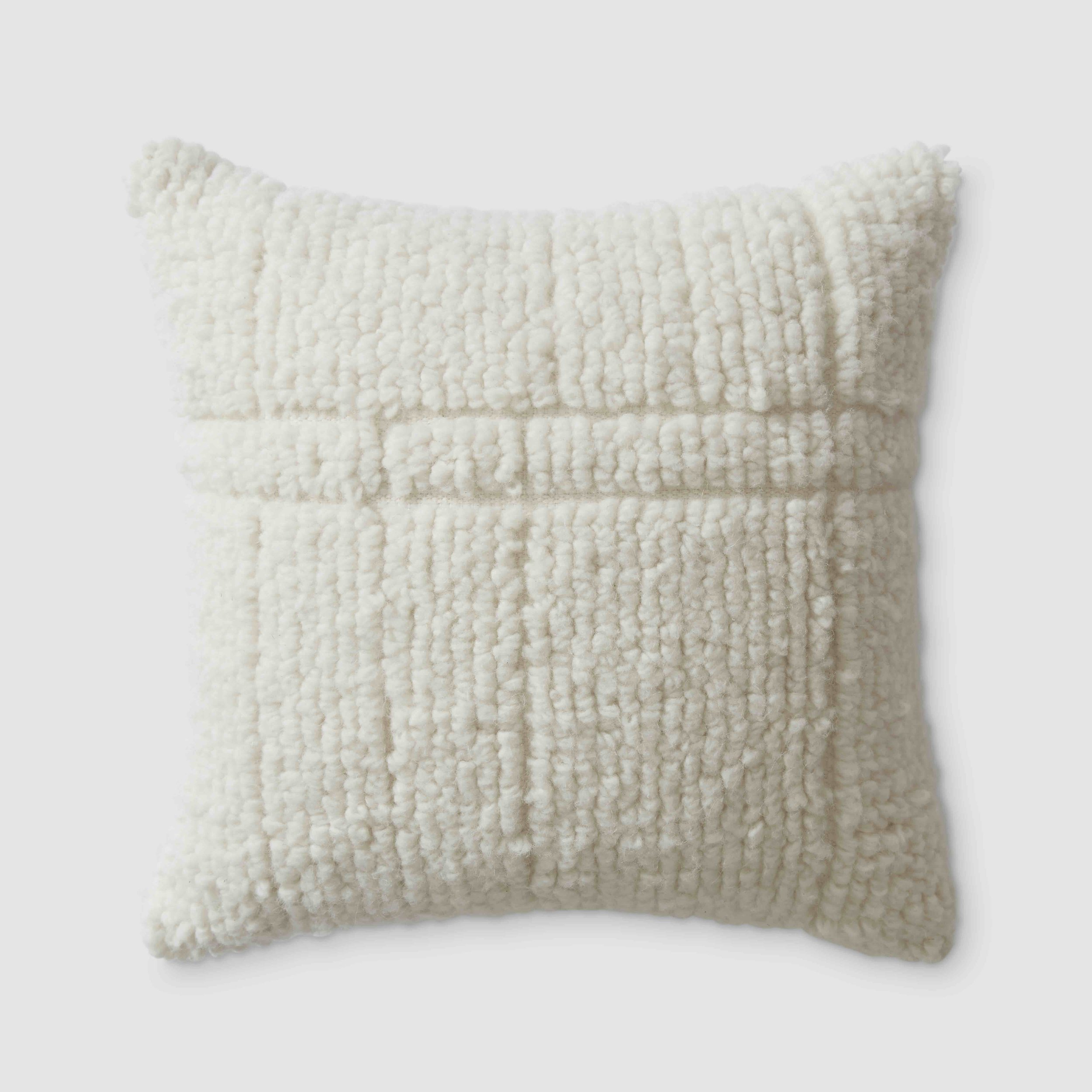 Almendra_Alpaca_Pillow_1.jpeg