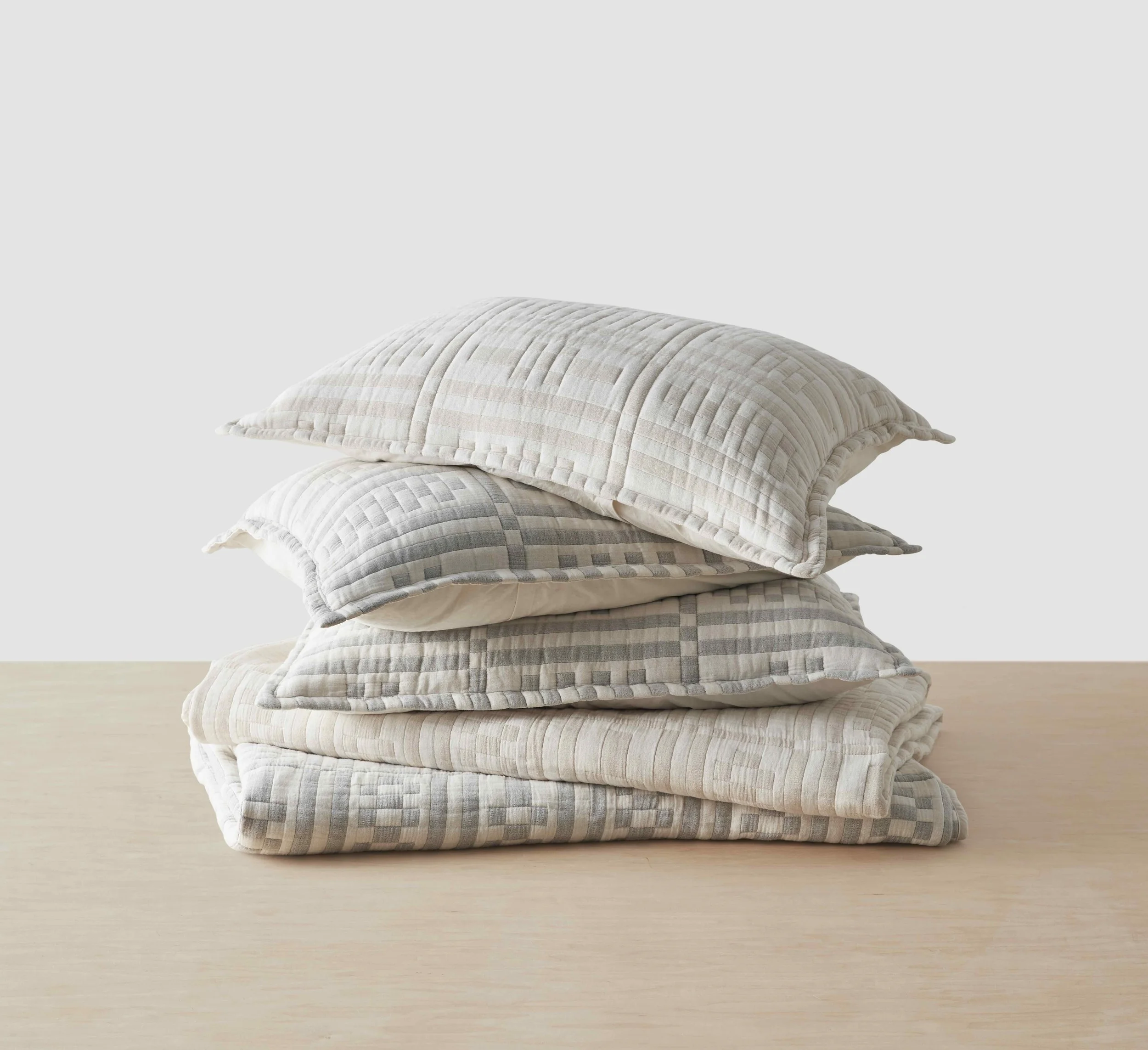 Alegria_Organic_Cotton_Quilted_Bed_Blanket_Oat_3.jpeg