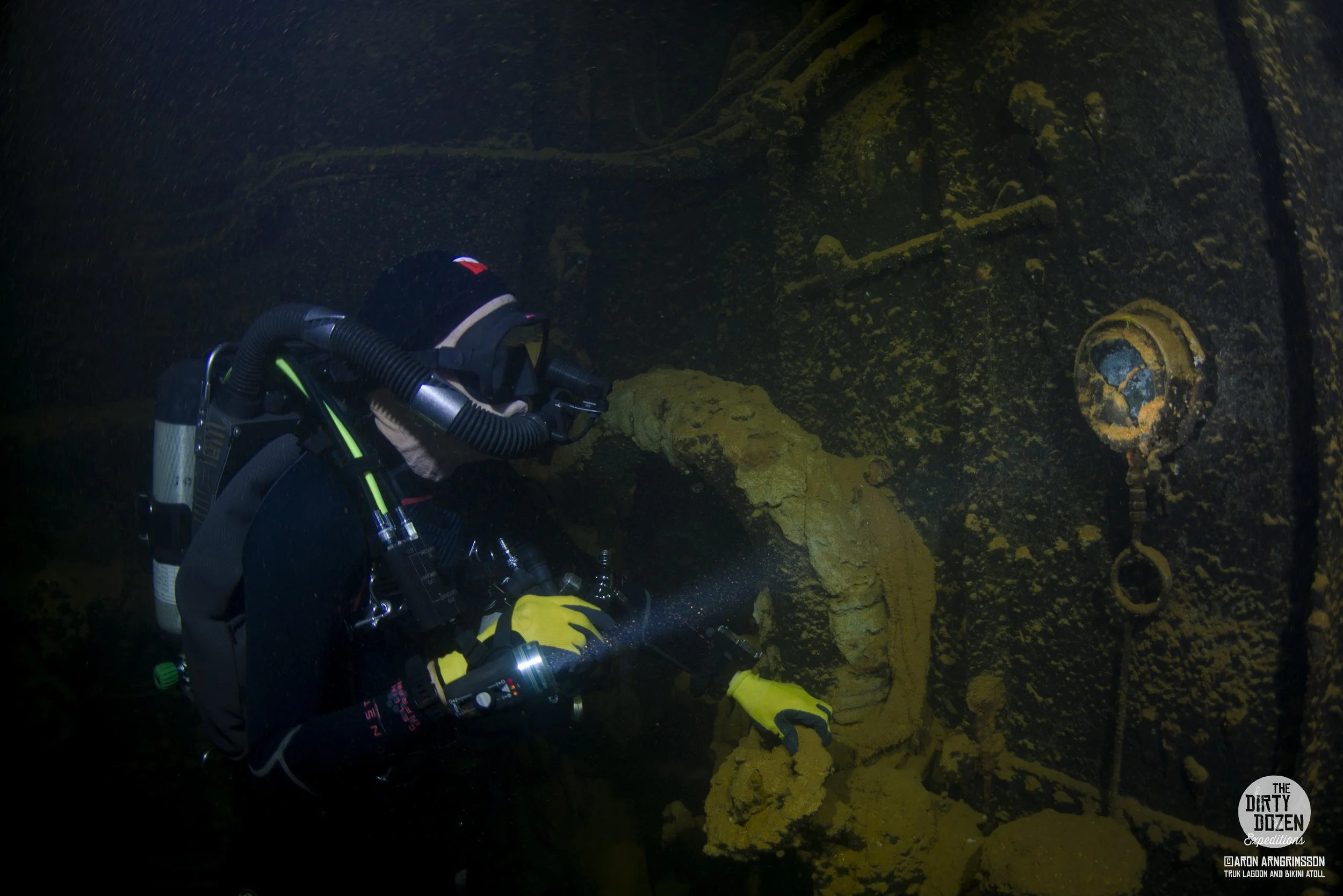 27Shotan Maru Engine Room.jpg