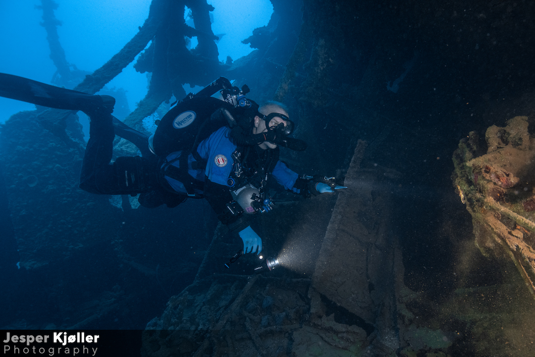 90Prinz Eugen Diver Looking at Rubble.jpg