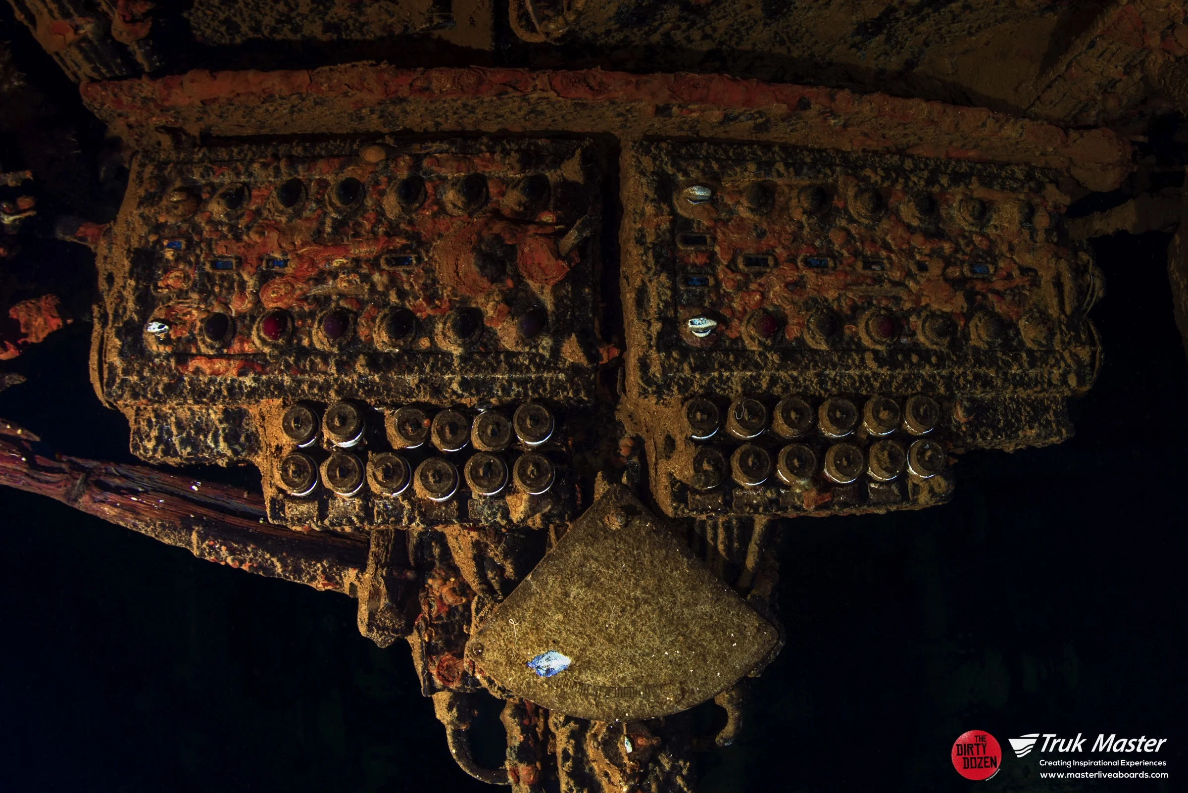 ballast-panel-heian.jpg