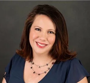 Laura Gonzalez.jpg