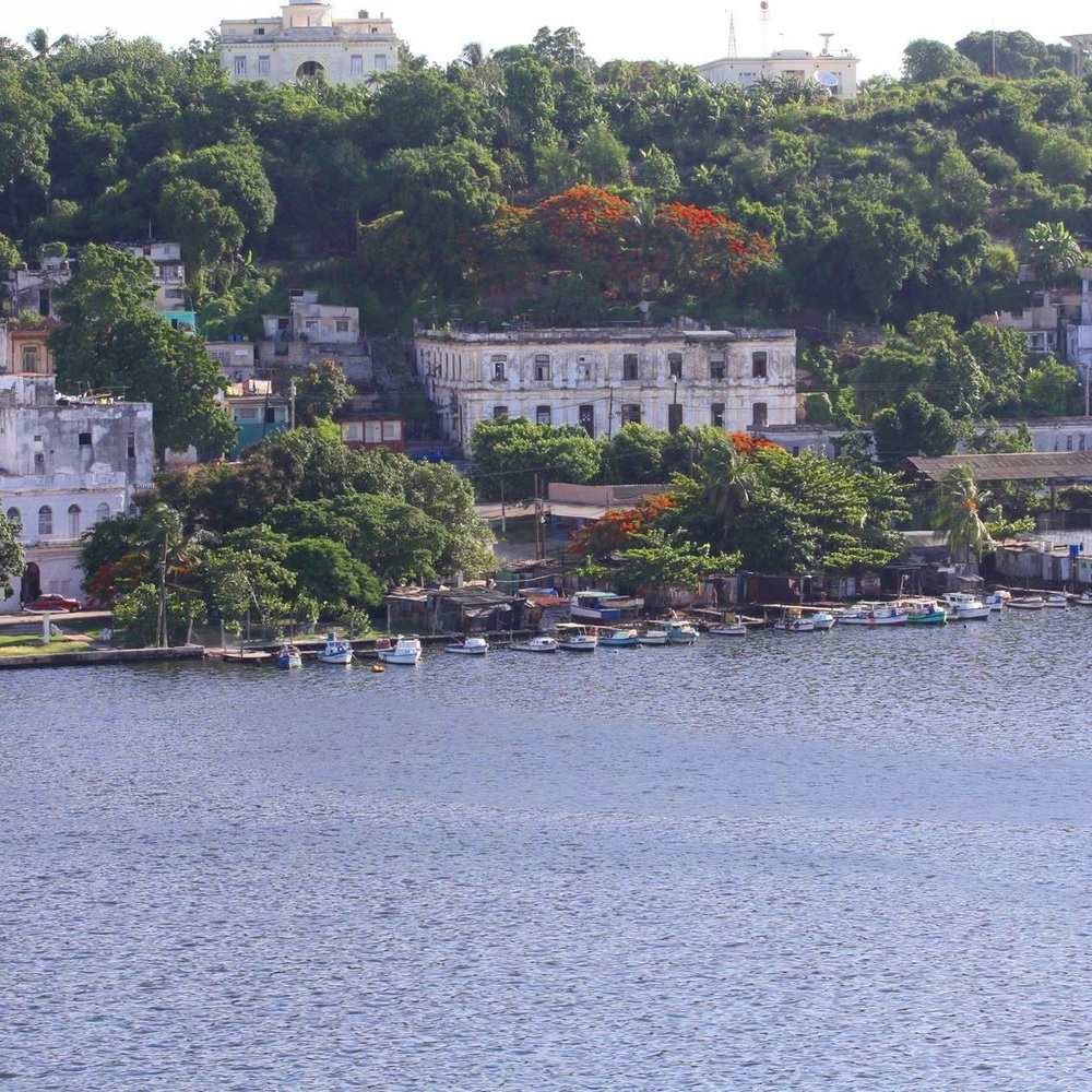 Travel_Testimonials_Cuba_Waterfront.jpg