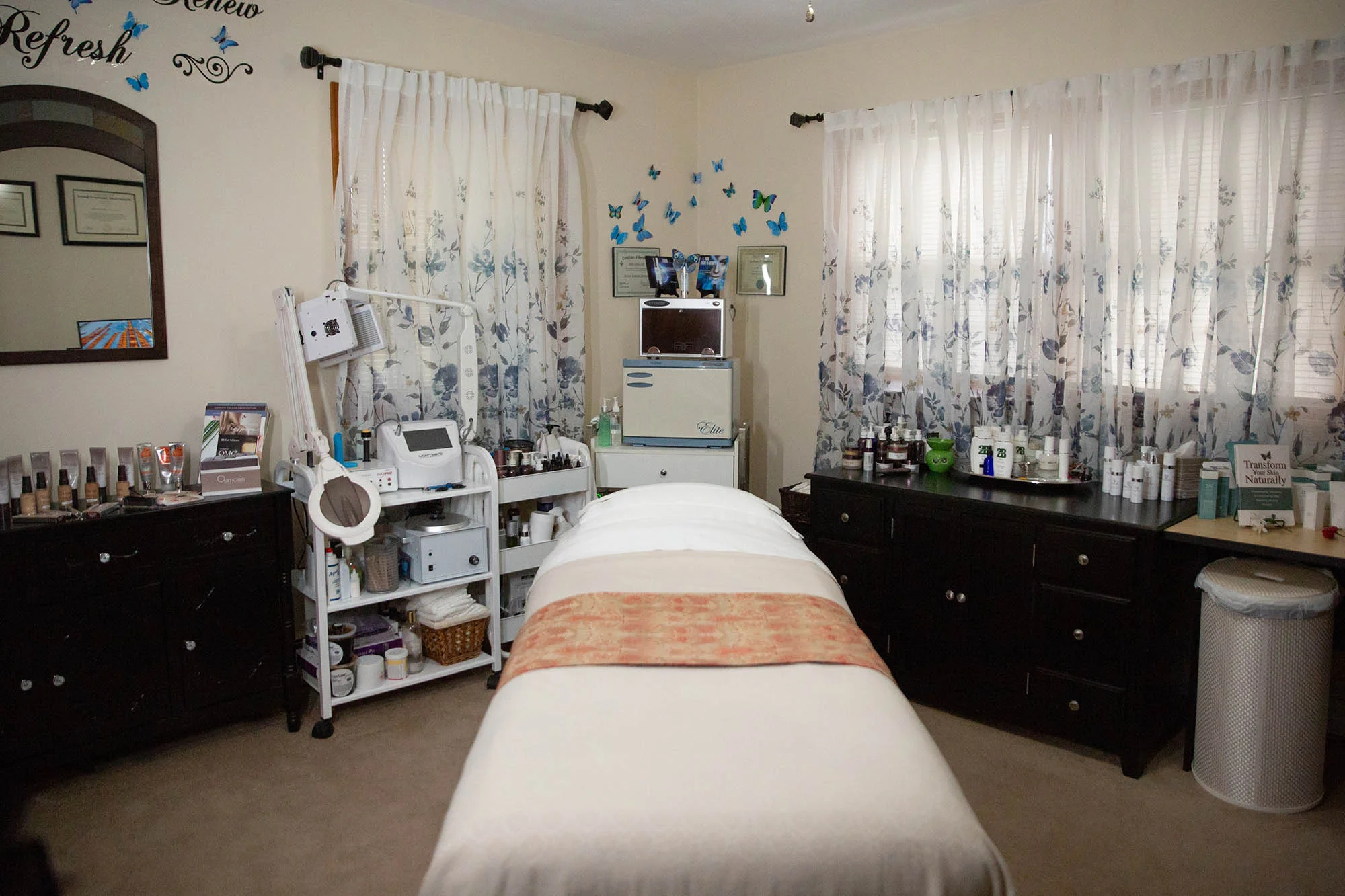tender-touch-skincare-studio2.jpg