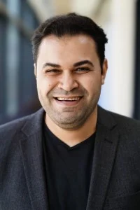 Dr. Mahmoud Labib Senior Research Associate Pharmacy Room 970 Phone: 416-978-0617 mahmoud.labib@utoronto.ca