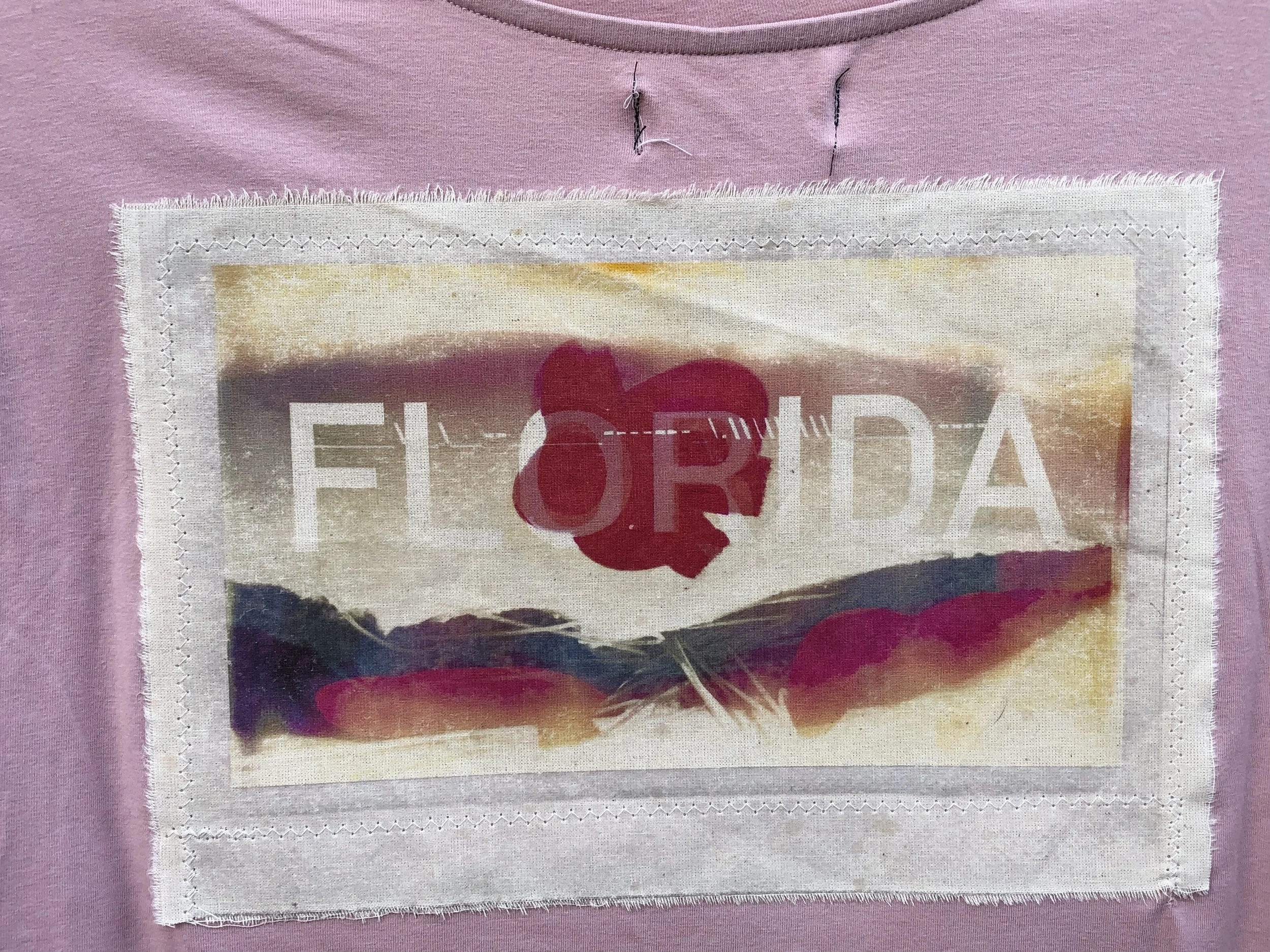 3Lefts-Florida-Tshirt-C-detail.jpg