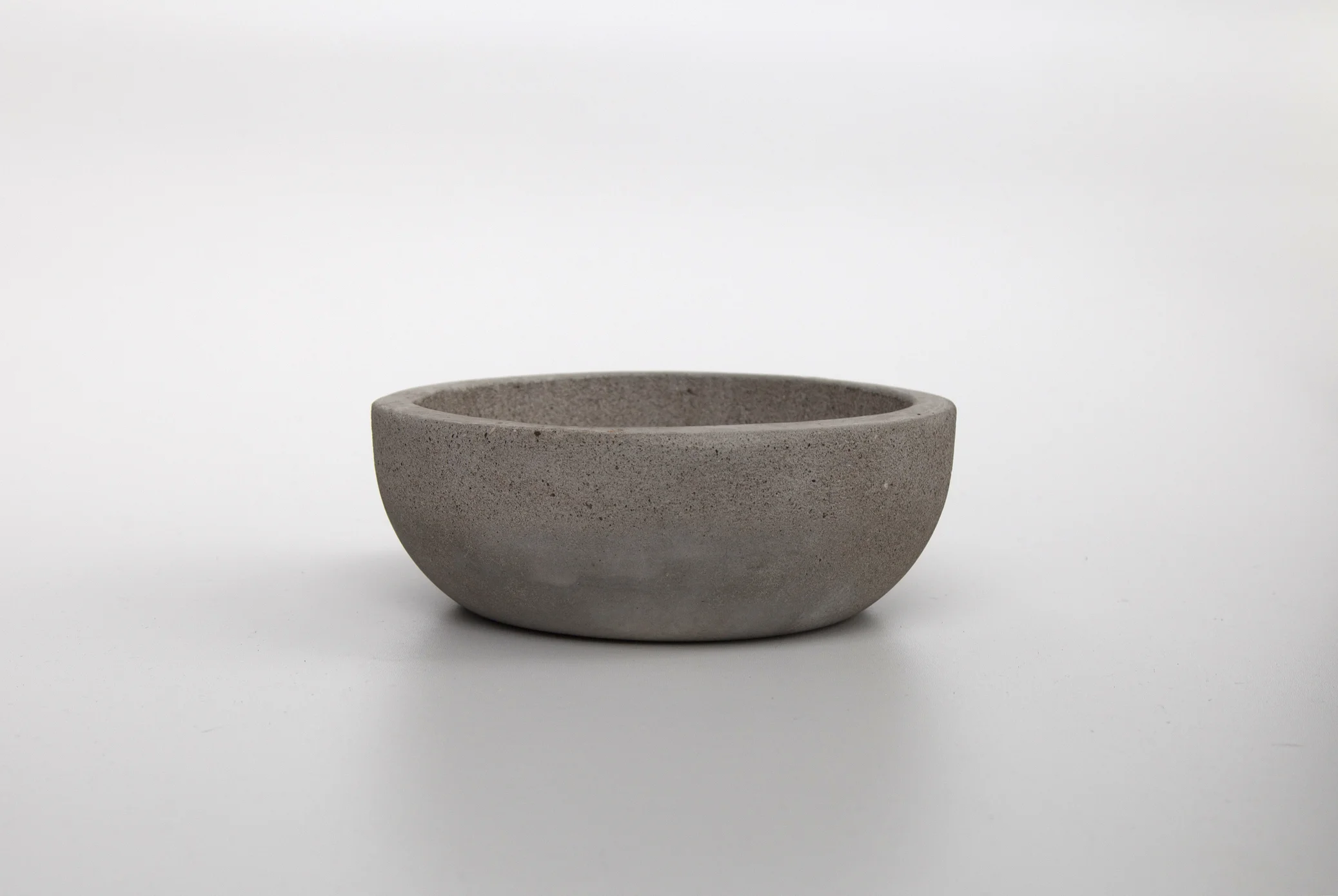 3Lefts moon bowl no.02_4948-1.jpg