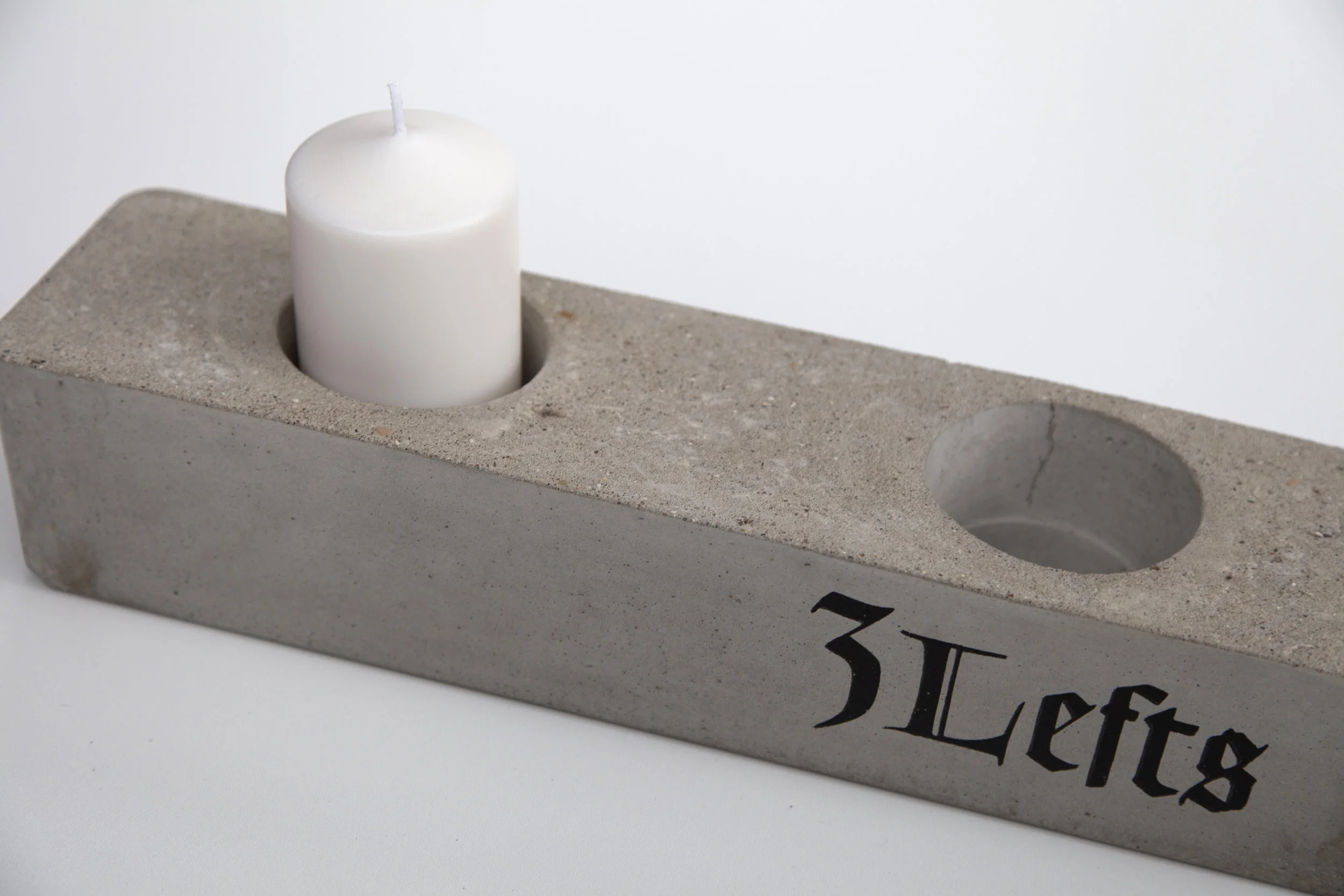 3Lefts centerpiece_4985-1.jpg