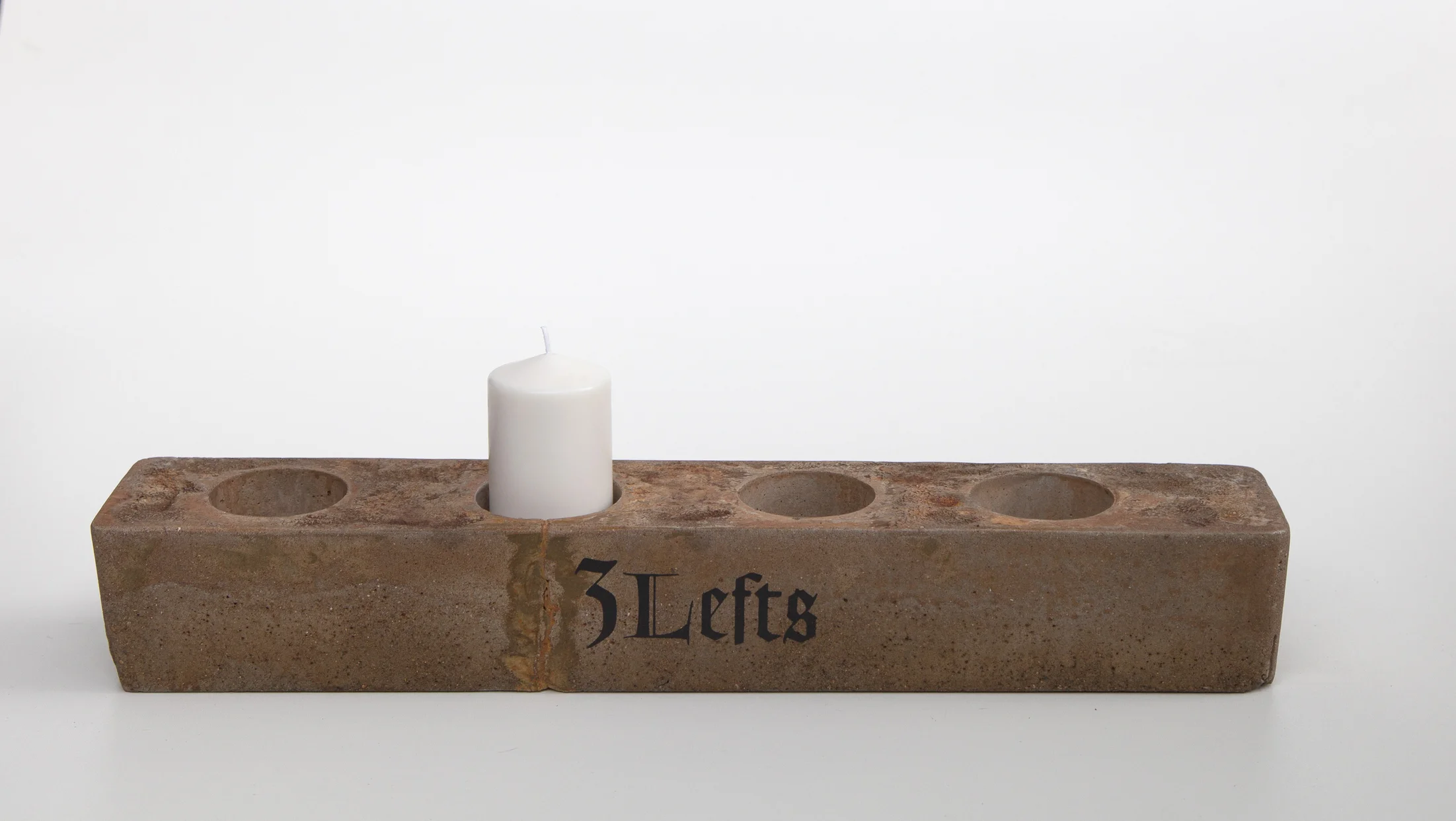 3Lefts centerpiece wabi sabi_4986-1.jpg