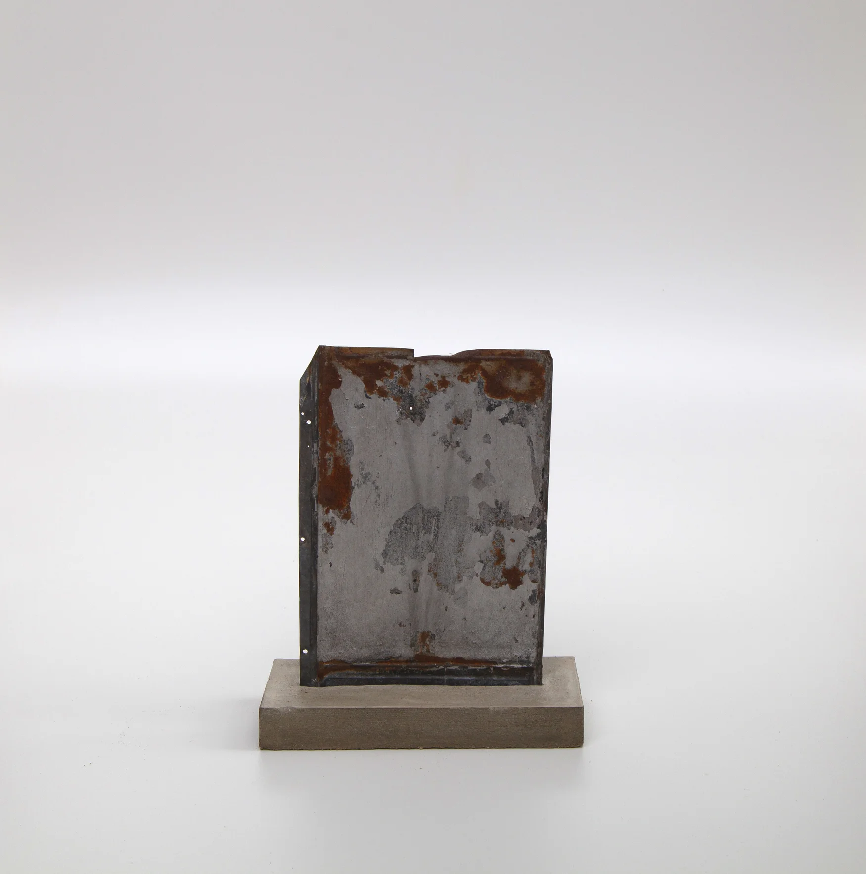 3Lefts sculpture_4958-1.jpg