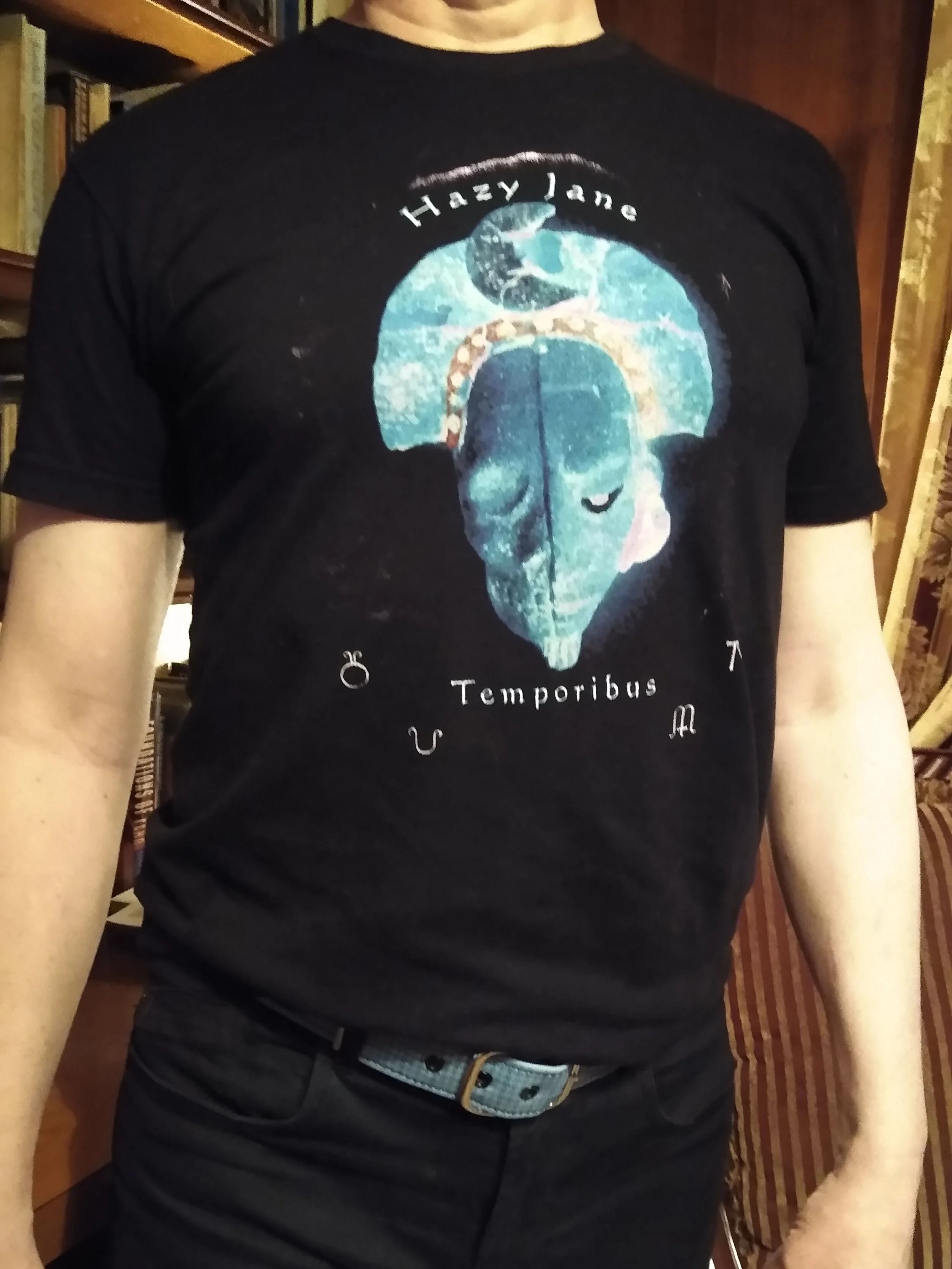 Men's Short-Sleeve Temporibus T-Shirt