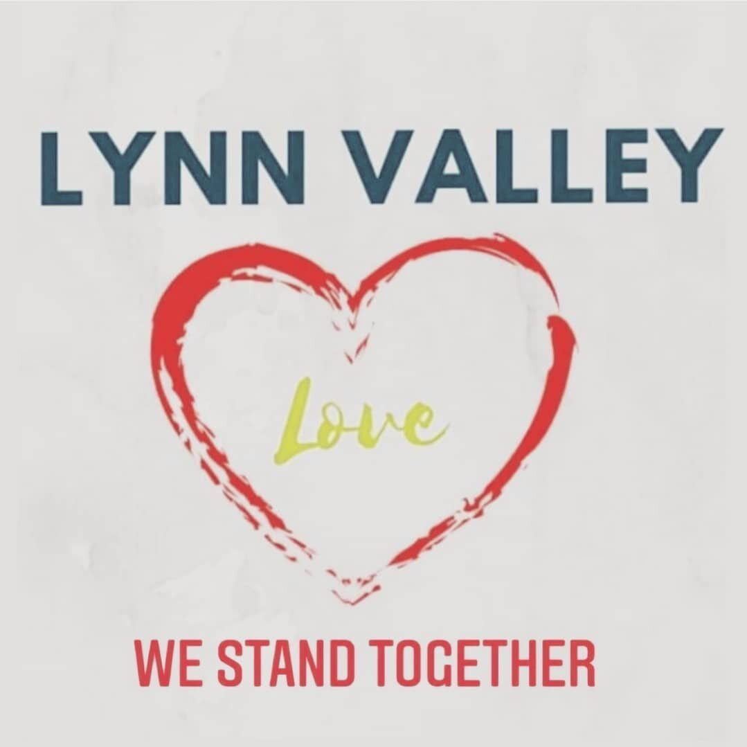 Feeling all the love in the Lynn Valley Village today! 💜
.
.
.
.
#lynnvalleystrong #northvanstrong #strongertogether #standtogether #peace #love #light #wecangetthroughthis #spreadlove #nohate #rnbfamily #lamondance #lynnvalleyvillage #lynnvalleylib