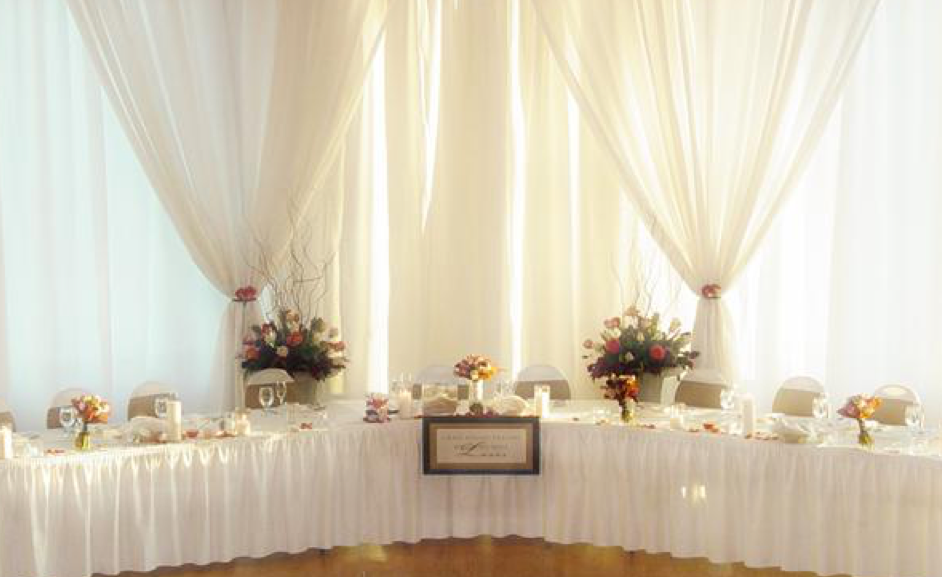 wedding-decor-headtable.png