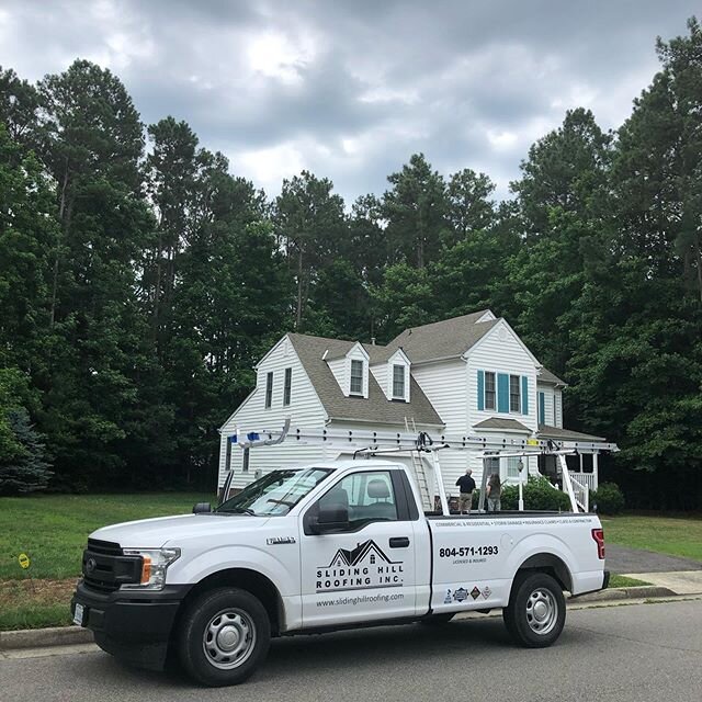 Sliding Hill Roofing team is out doing storm damage inspections this morning. Give us a Call at 804-571-1293 for a  free roof inspection. #slidinghillroofing #RoofingContractor