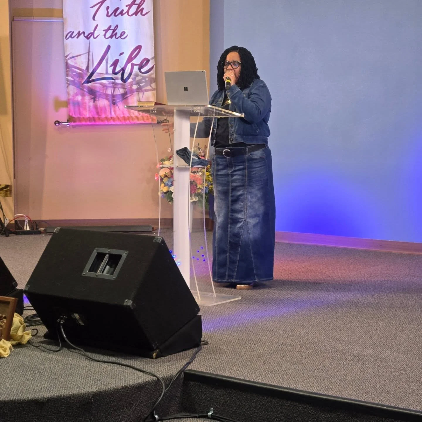 WORSHIP WEEKEND was an amazing experience. God met us each day. Shout out to @the_offical_evangdiannabethany for putting on an amazing conference for leaders, music ministries, and teams to receive insight and revelation, gain practical  tools, and l