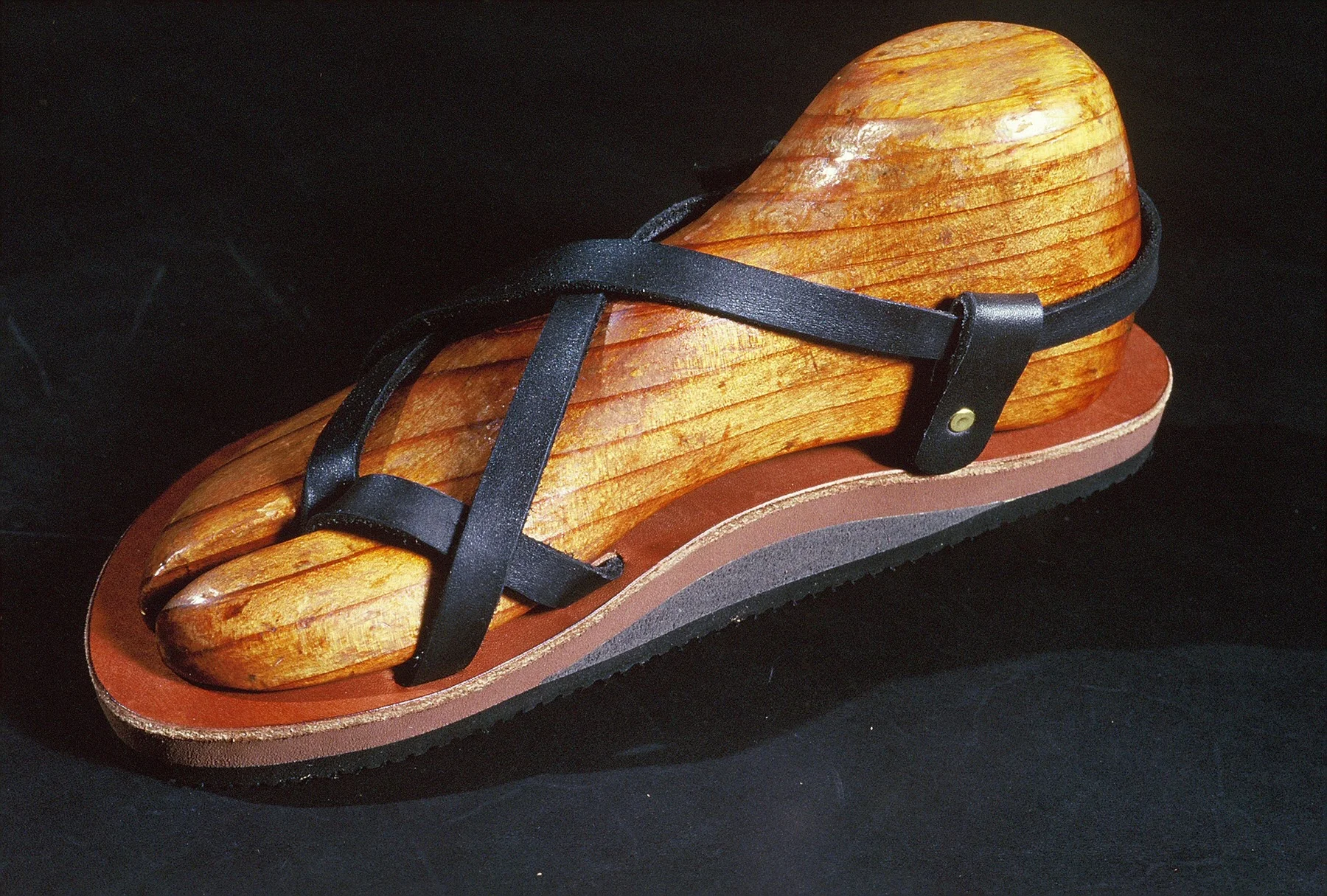 Kiwi Sandals
