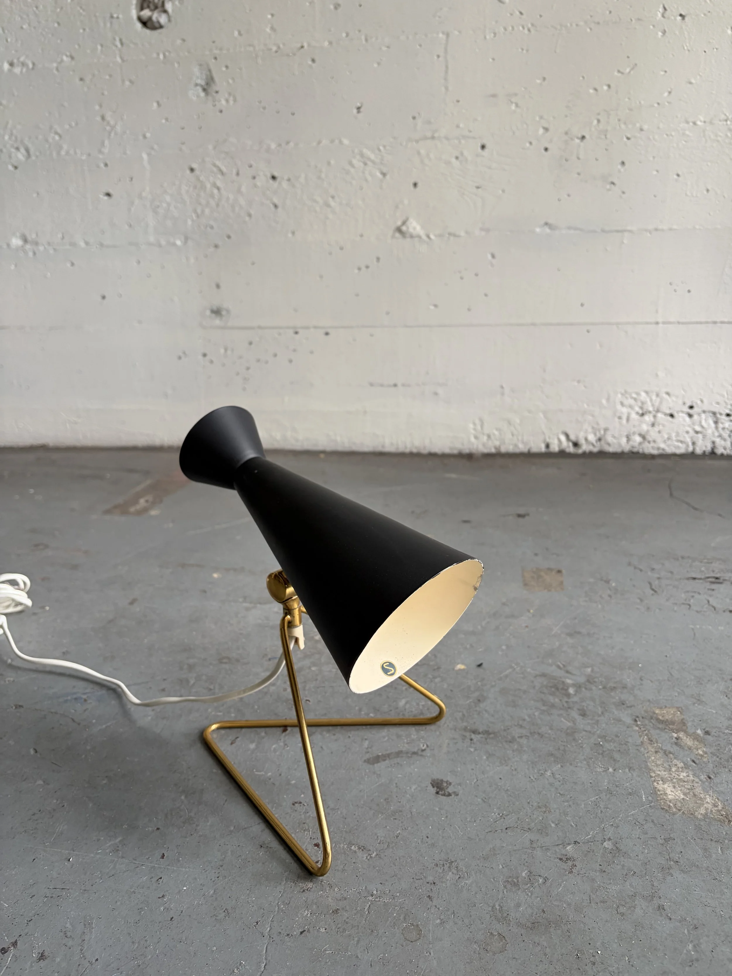 VM-092 Detail 2.jpg