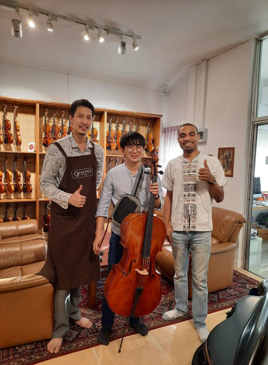 Cello Shopping