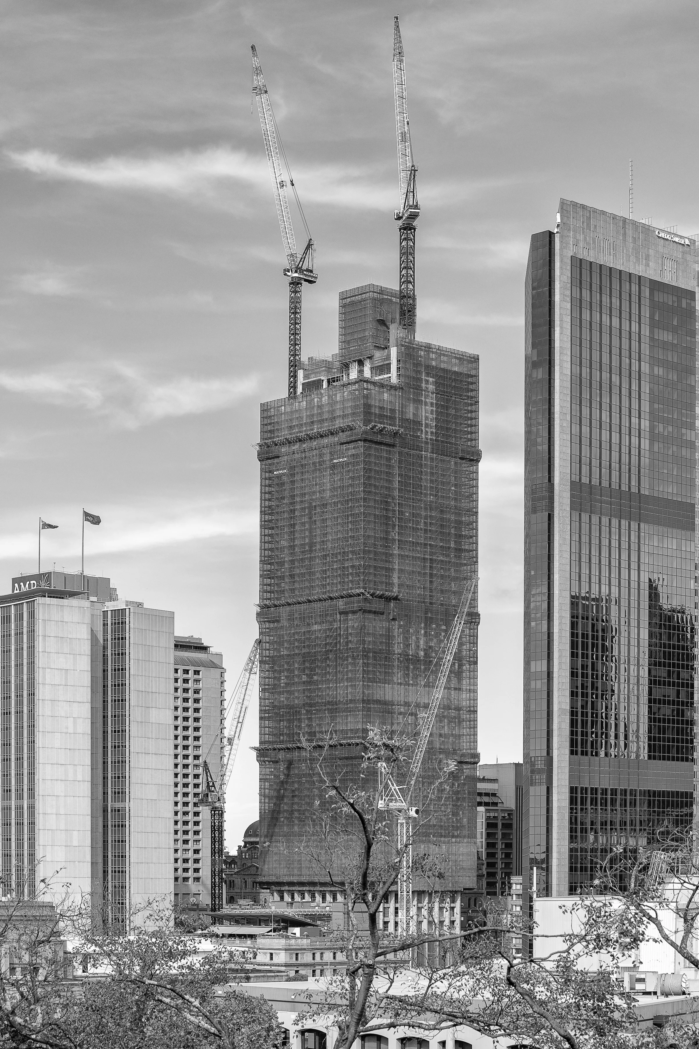 190421_QQT Harbour Bridge_025_B&W.jpg