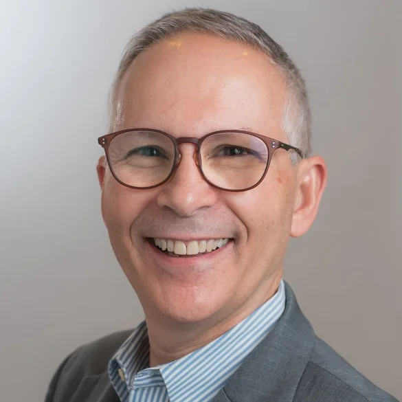 Bruce BLoom ; Founder and Former CEO at Cures Within Reach (LinkedIn)