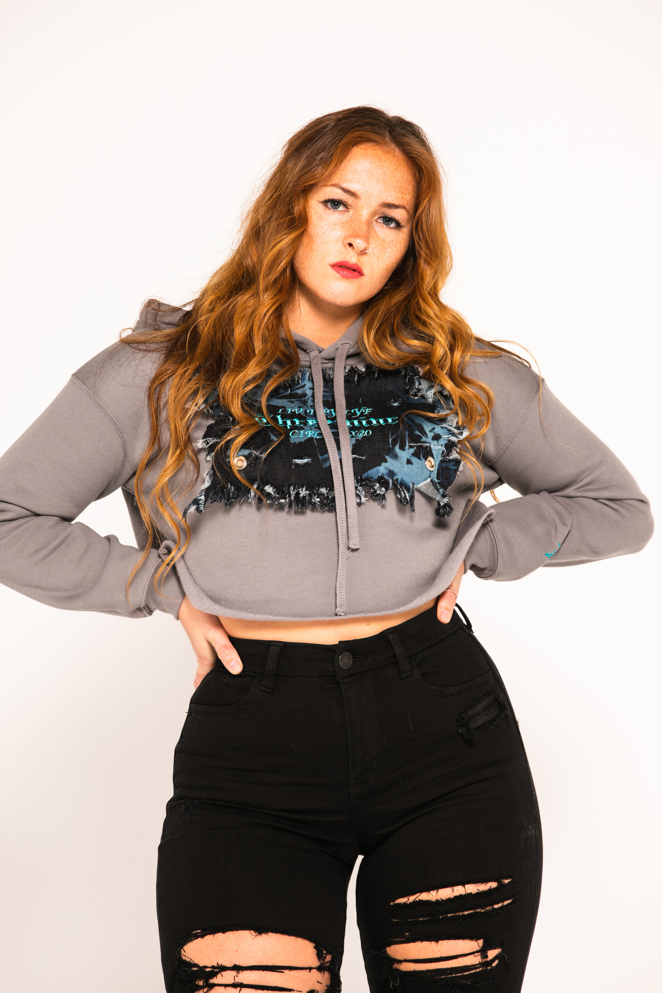 "Distr3ssed Dreams"Womens Crop Hoody