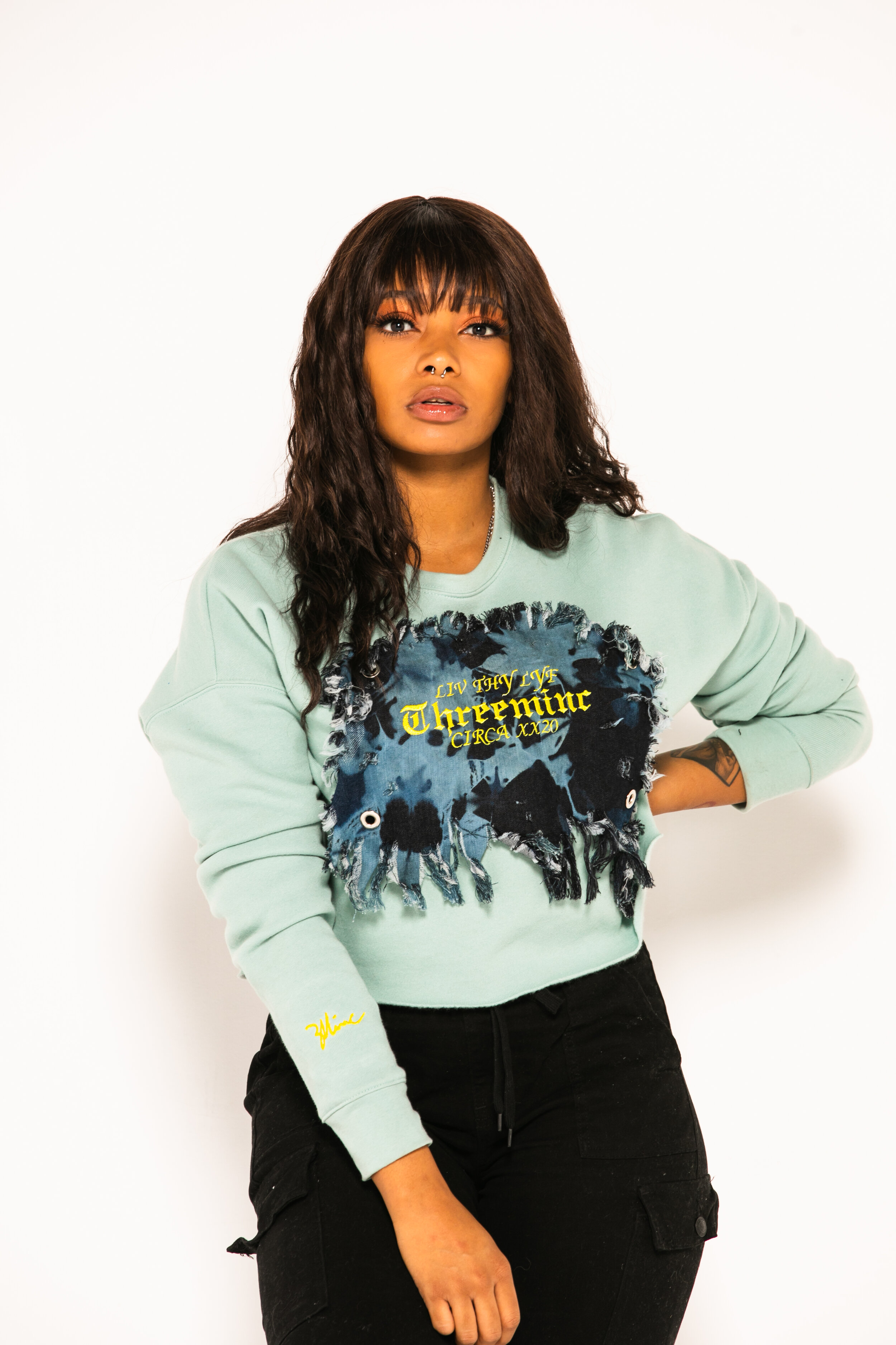"Distr3ssed Dreams" Womens Crew Crop Mint