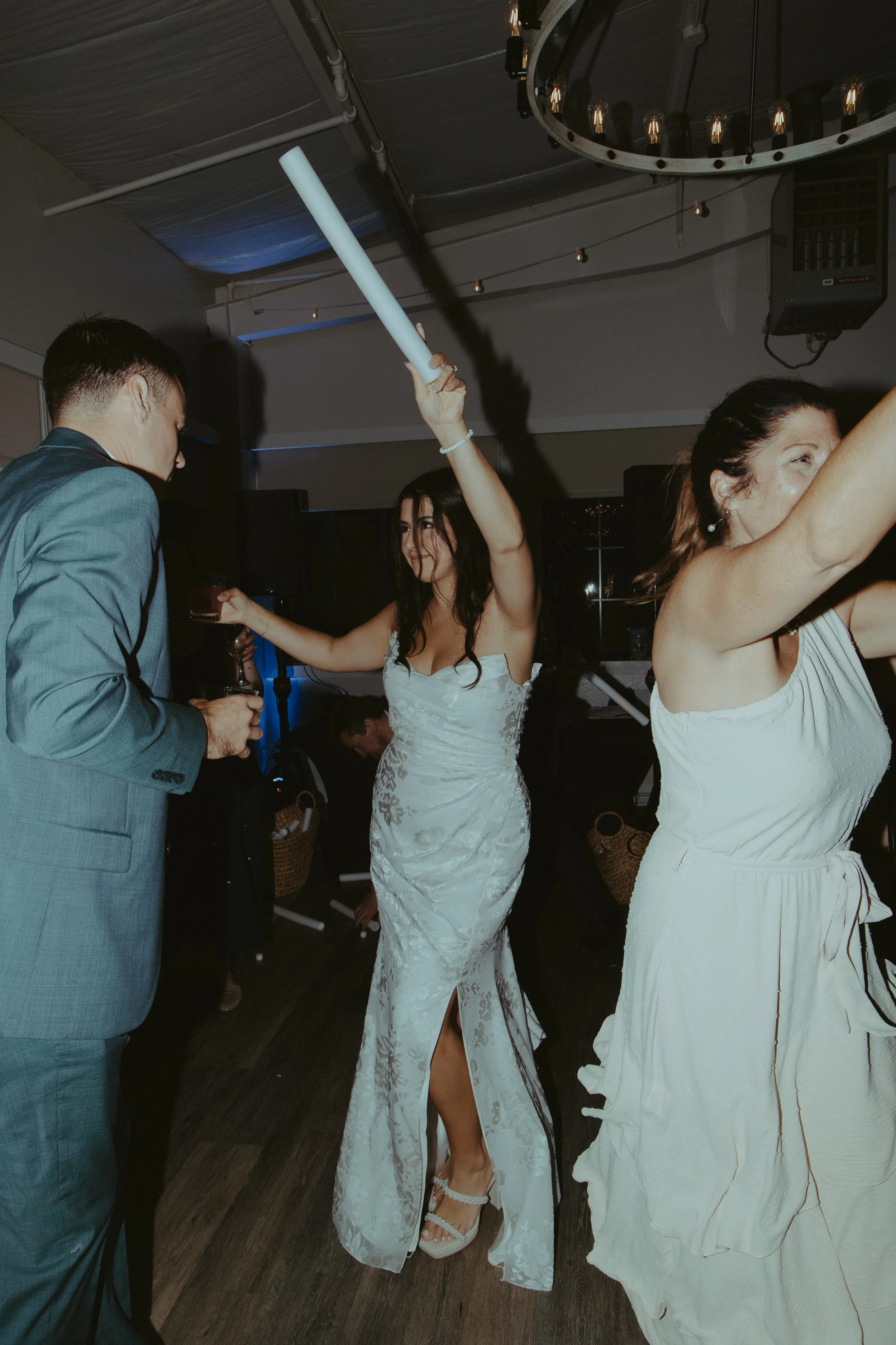 Haley_Liam_Wedding_KDPhotography (709 of 756).jpg