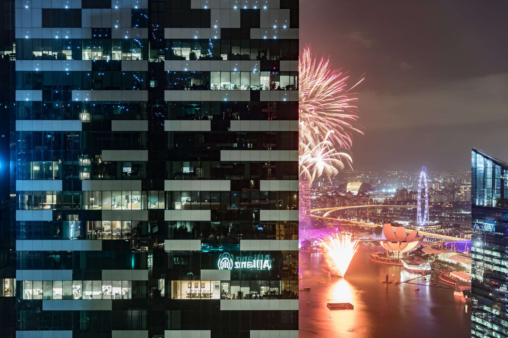 Coincidentally it was the NDP rehearsal so we were able to catch part of the fireworks from our bayview room.