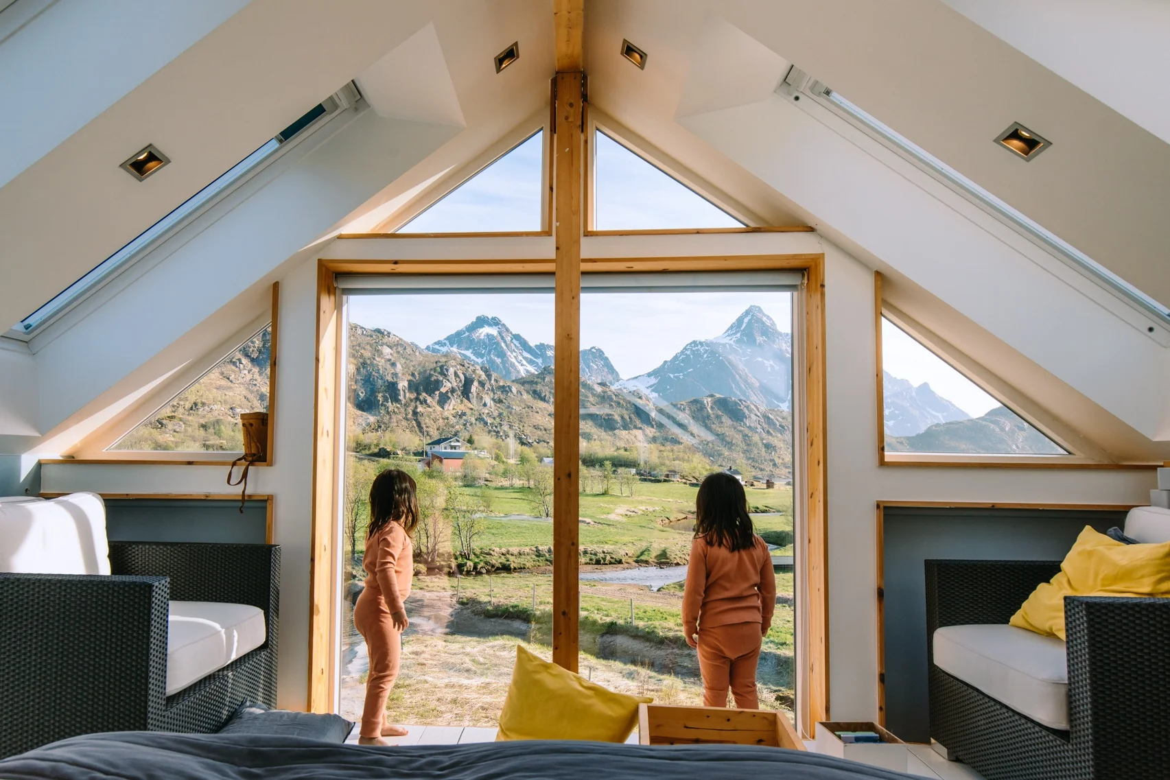 Lofoten Islands - 7N in a fjord lodge