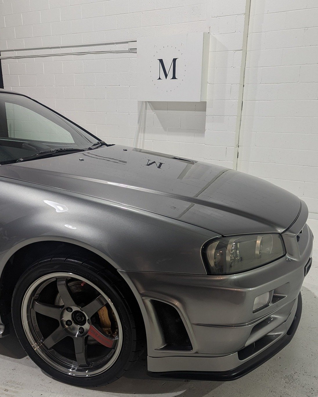 Nissan Skyline GTR R34 VSPEC II
The second step in our process is the #paintcorrection. Here Scratches are Swirls in the paintwork are removed and the finish refined over 2-3 stages of machine polishing. 

#ceramiccoatingprotection of @fireball_austr