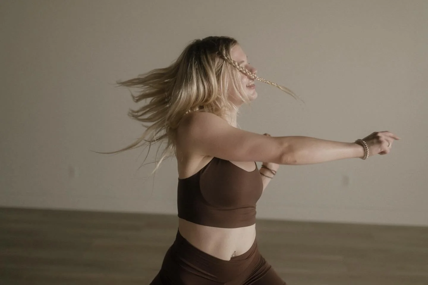 Our lovely @skylar_dixon will be stepping in for @aaliyahjadan as she goes on baby leave 🤰❤️

Skylar is joy, she is deep, and so creative &mdash; you will just love her. 

Join her on Mondays at 7pm. And also Sundays at 11:10a. Both Fusion style ✨