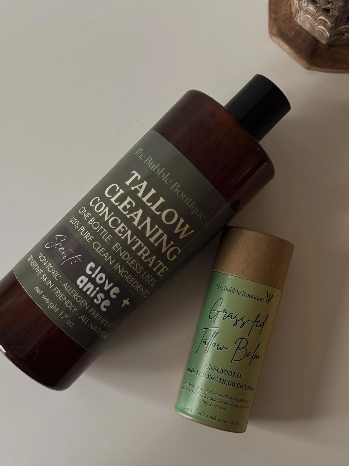 We&rsquo;re featuring two standouts from our recent pop-up with The Bubble Boutique 🧼  @thebubbleboutique.llc 

&bull; Tallow Balm Stick &mdash; your go-to, do-it-all balm. Face, body, dry spots, lips&hellip; literally all your bits. Deeply nourishi