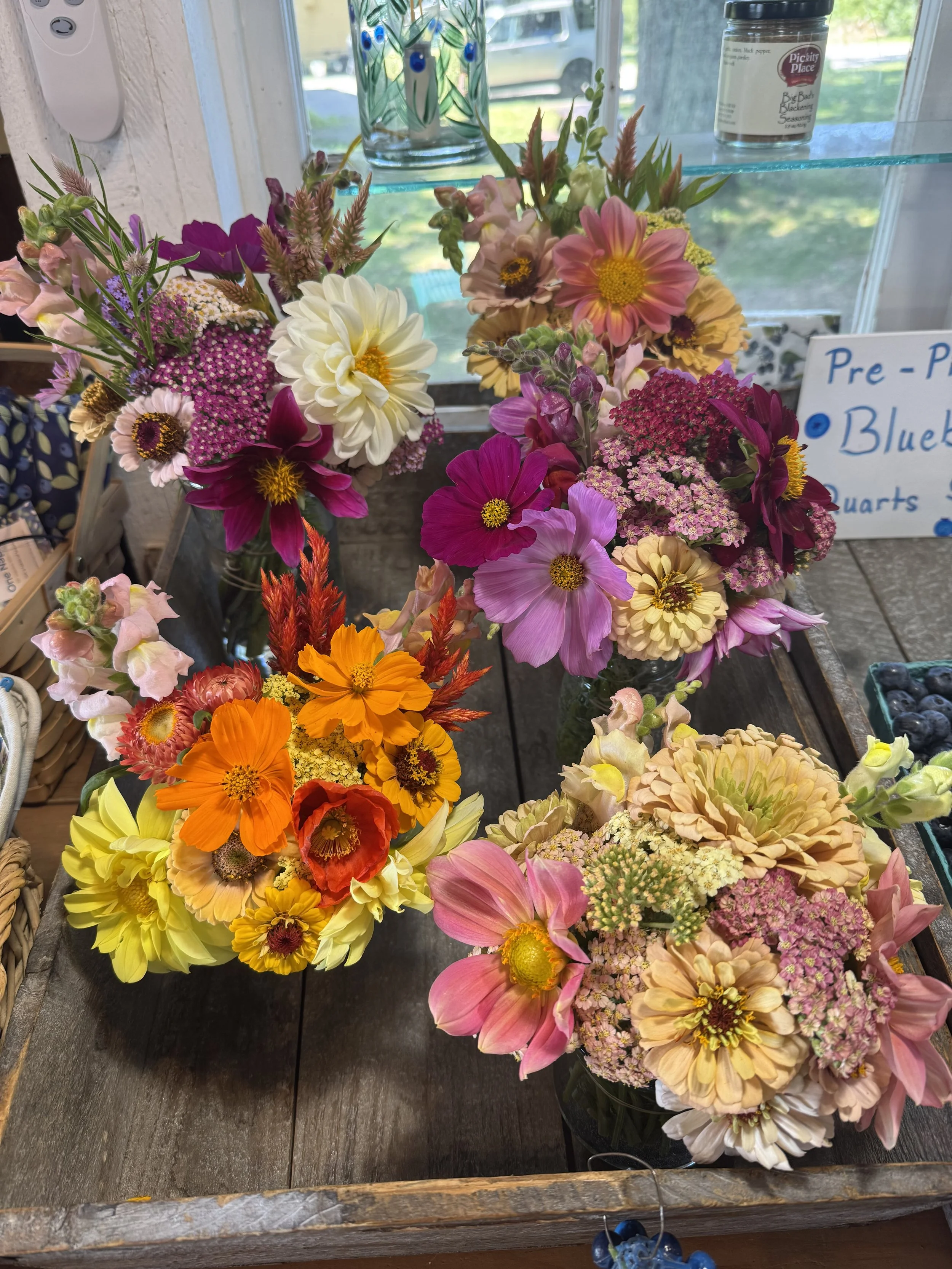 monadnock-berries-flower-bouquets-for-sale.jpg