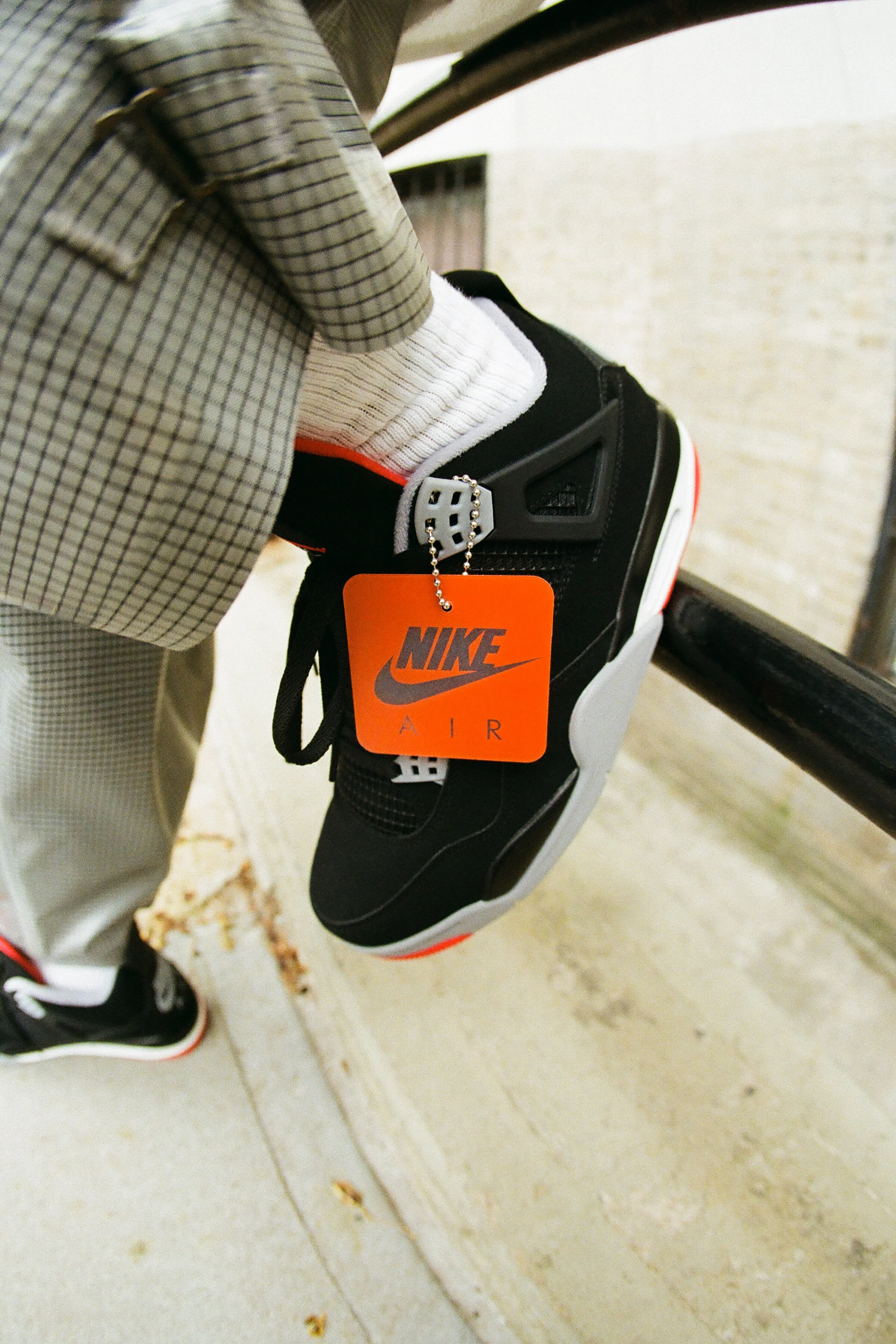 Air Jordan 4 Bred Campaign x SNS, 2019