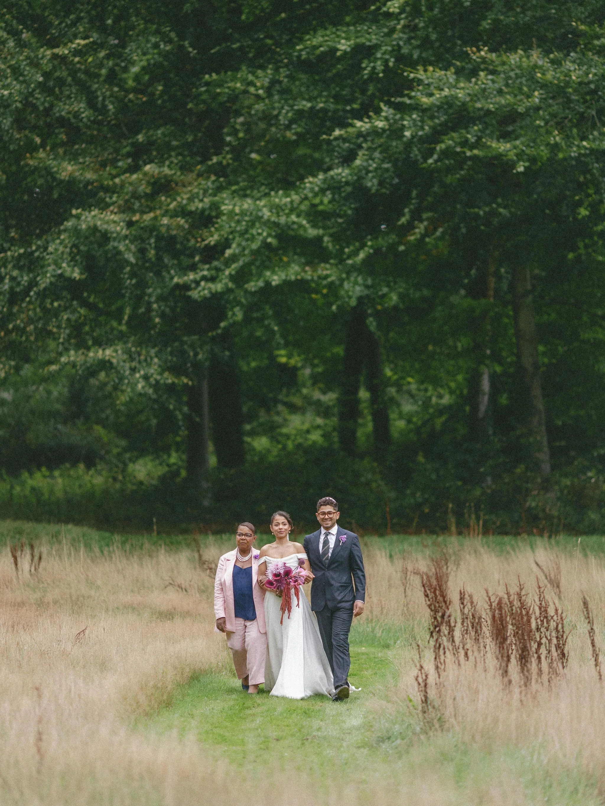 MB_Imogen_Xiana_Wedding_Photography_prvs-24.jpg