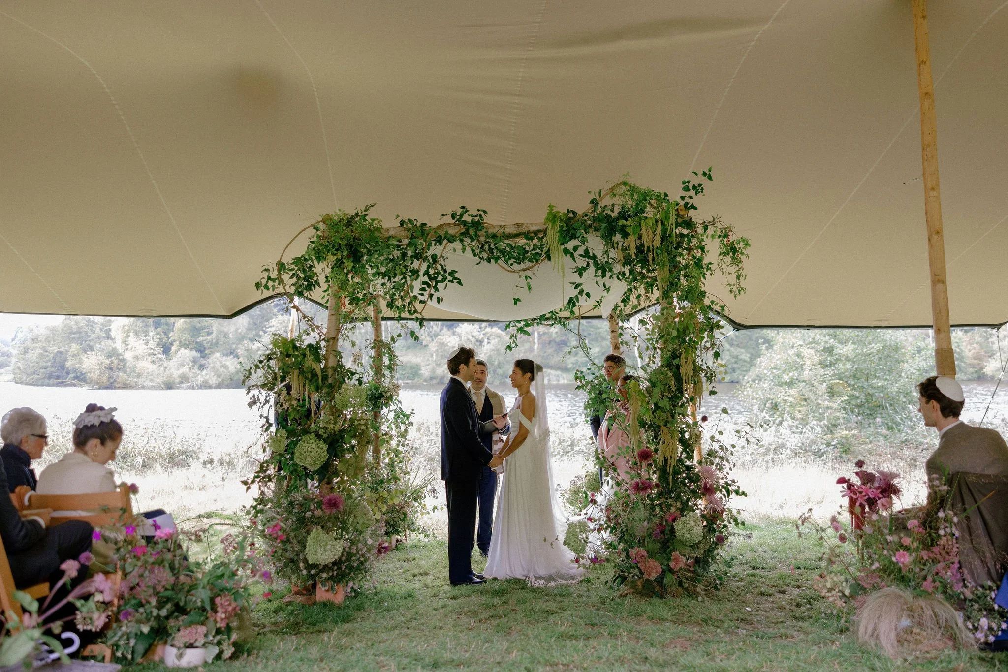 MB_Imogen_Xiana_Wedding_Photography_prvs-29.jpg